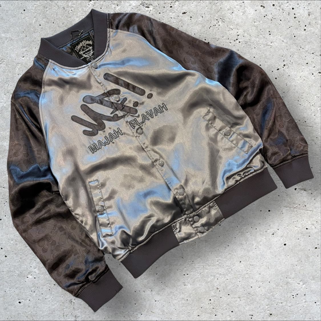 [100] 마자플라바 자수 빅로고 유광 스카쟌 자켓 D51 상품이미지1