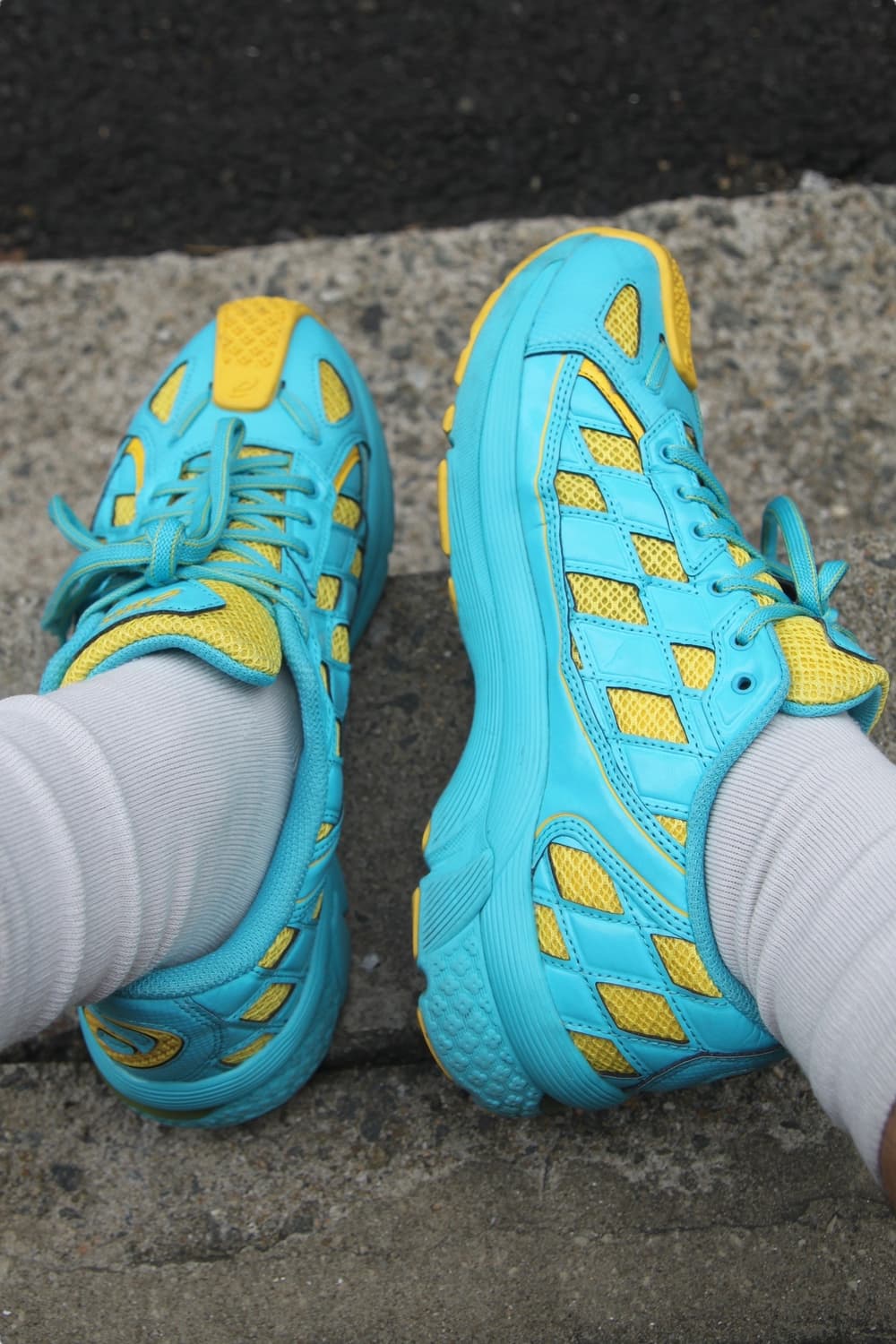 키코 코스타디노브 X 아식스 젤 키릴 260 상품이미지2