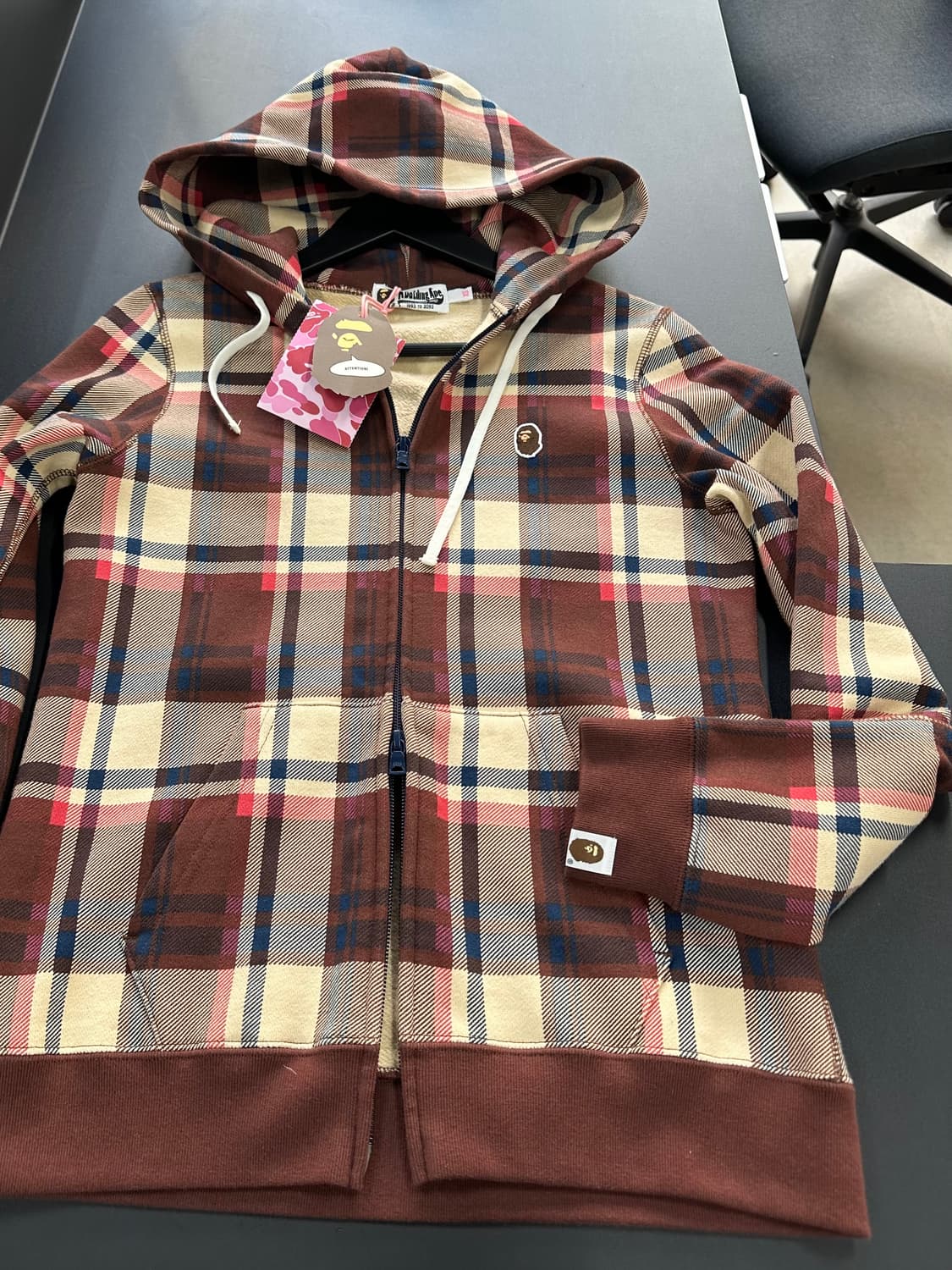 베이프 자수사루 브라운체크 후드집업 데드스탁 상품이미지5