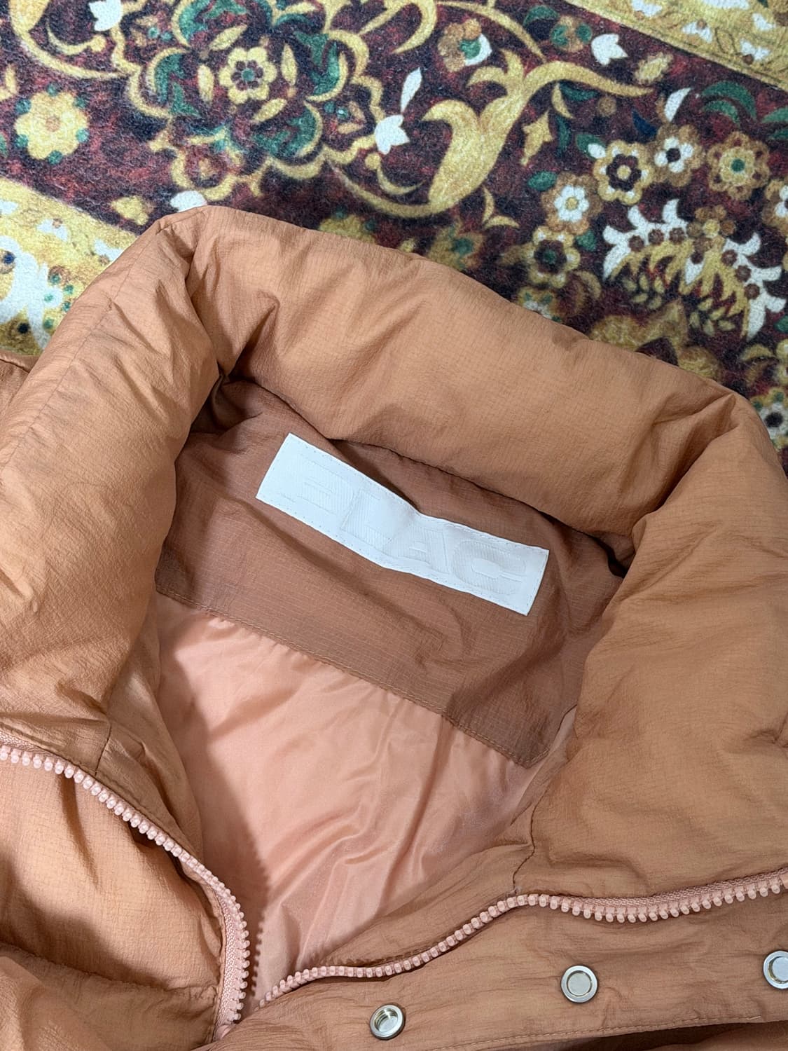 플랙 패딩 점퍼 베이지 오렌지 상품이미지2