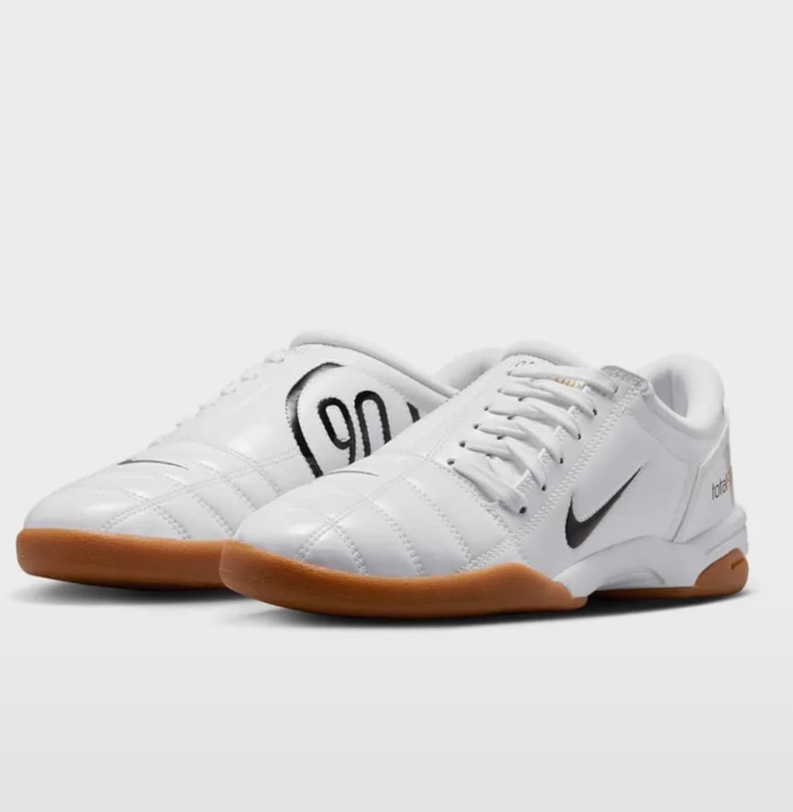 나이키 토탈 90 w 화이트 색상 판매합니다 상품이미지1