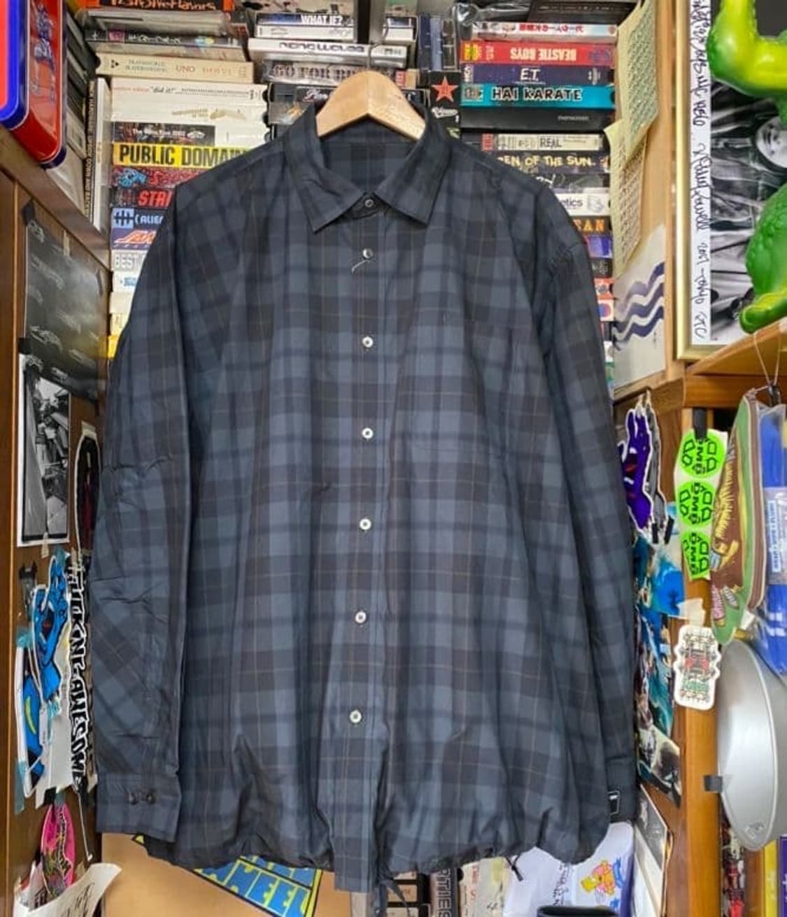 (XLARGE) BROCHURE 브로슈어 제너럴리 셔츠 상품이미지1