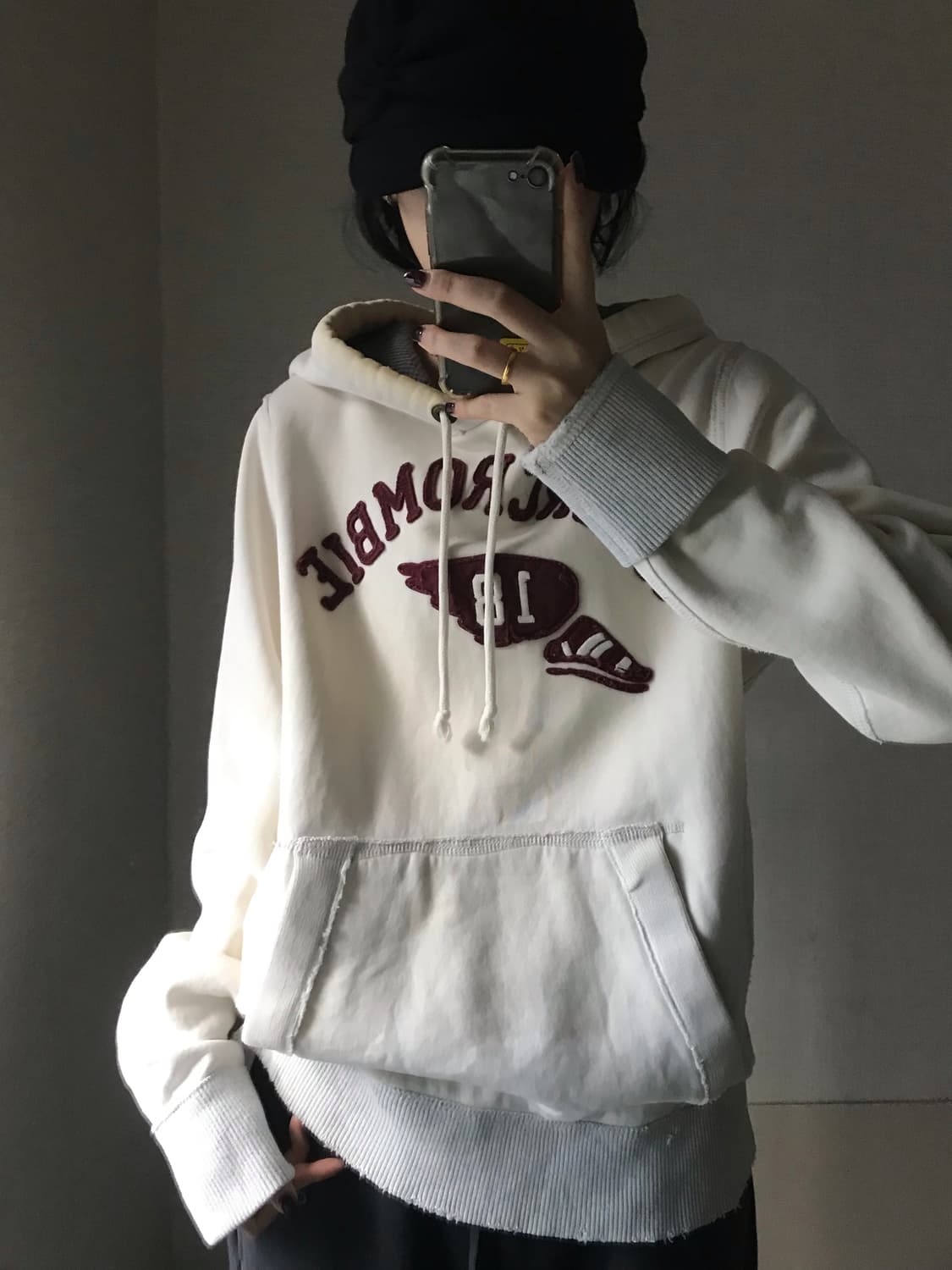 아베크롬비 크림 버건디 후드티 상품이미지2