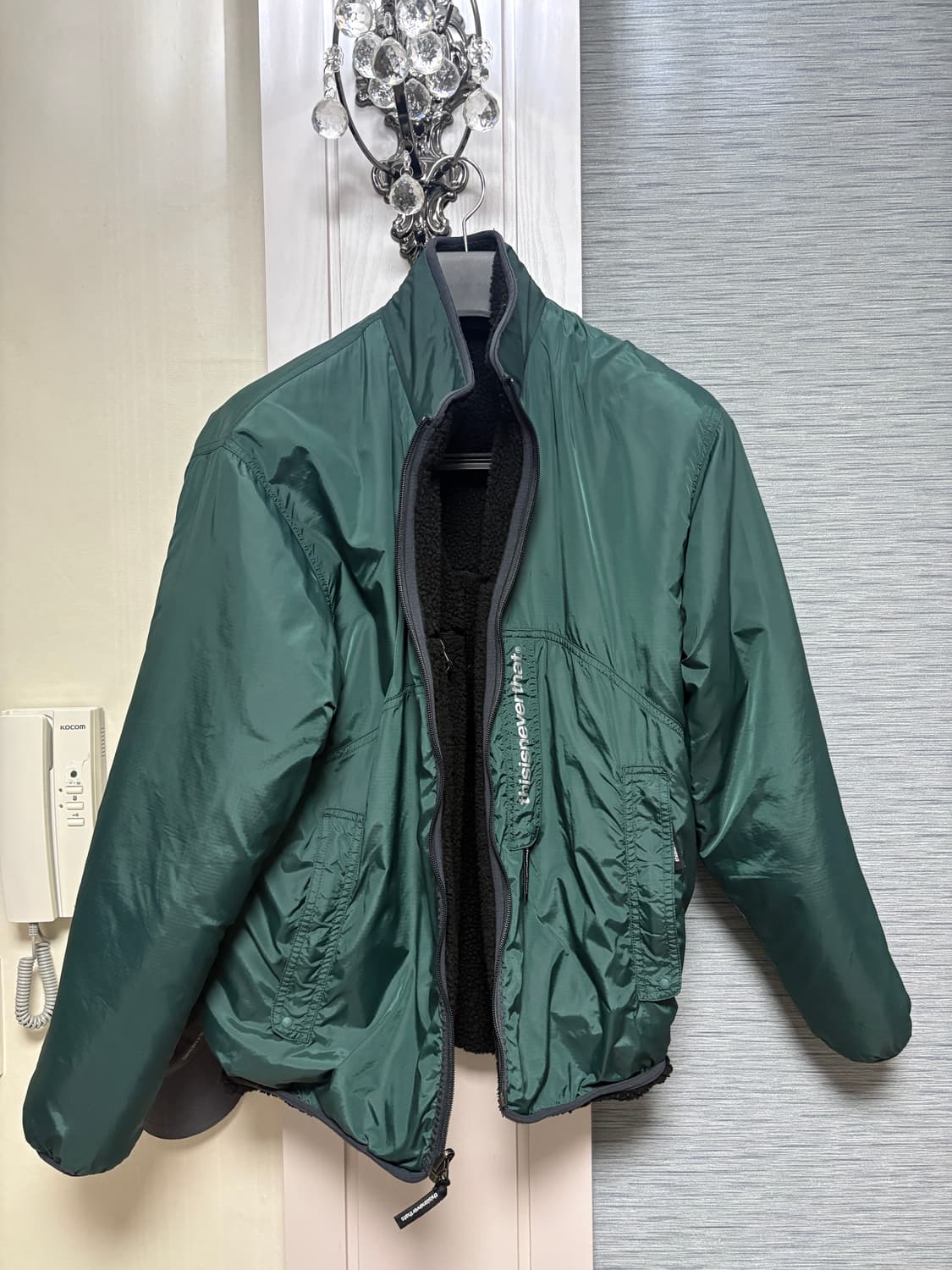 디스이즈네버뎃 리버서블 플리스 자켓 M사이즈 상품이미지3