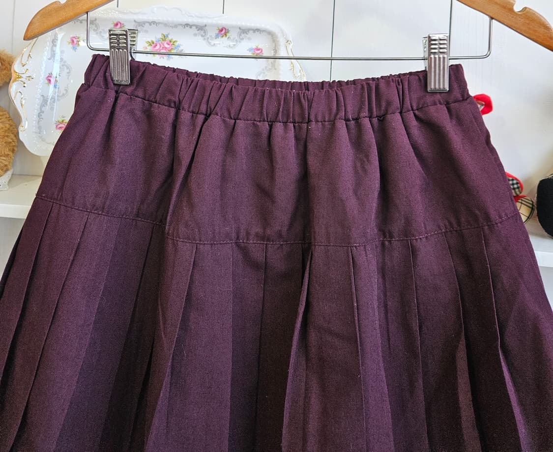 버건디 레이스 레이어드 플리츠 스커트 상품이미지3