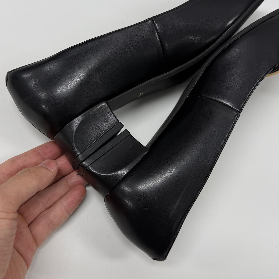 United Arrows buckle pumps 상품이미지4