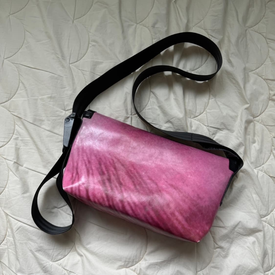 프라이탁 하와이파이브오 전사 무광 핑크 상품이미지2