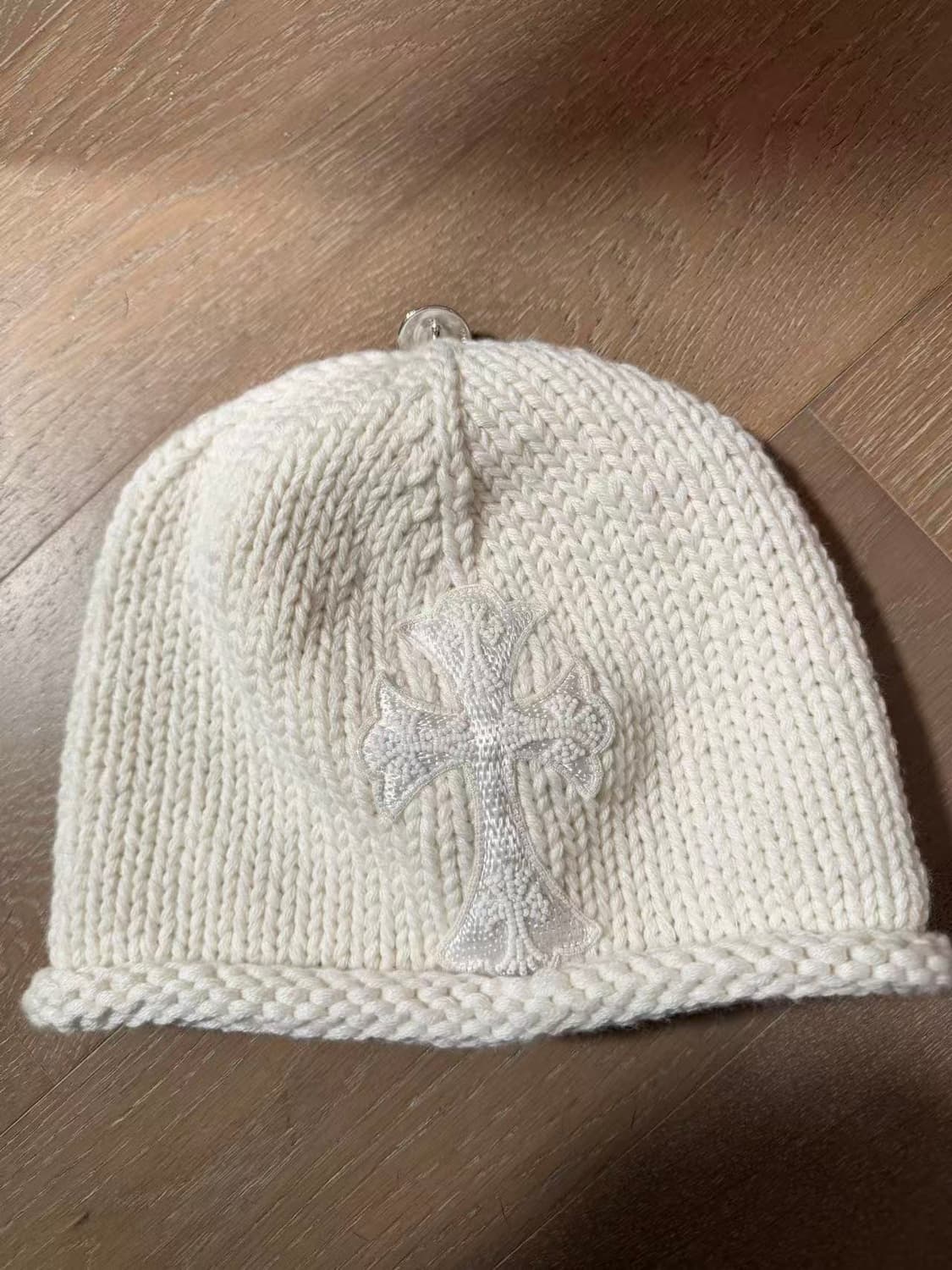 크롬하츠 비즈 크로스 비니 화이트 상품이미지1