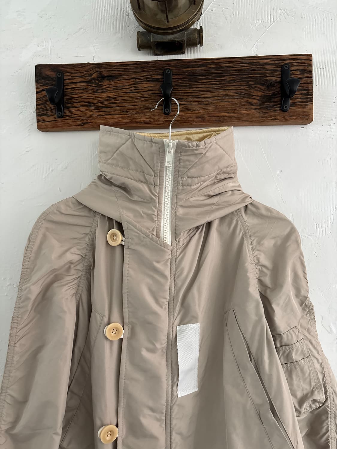 Sacai 사카이 밀리터리 베이지 실크 혼방 코트 상품이미지4