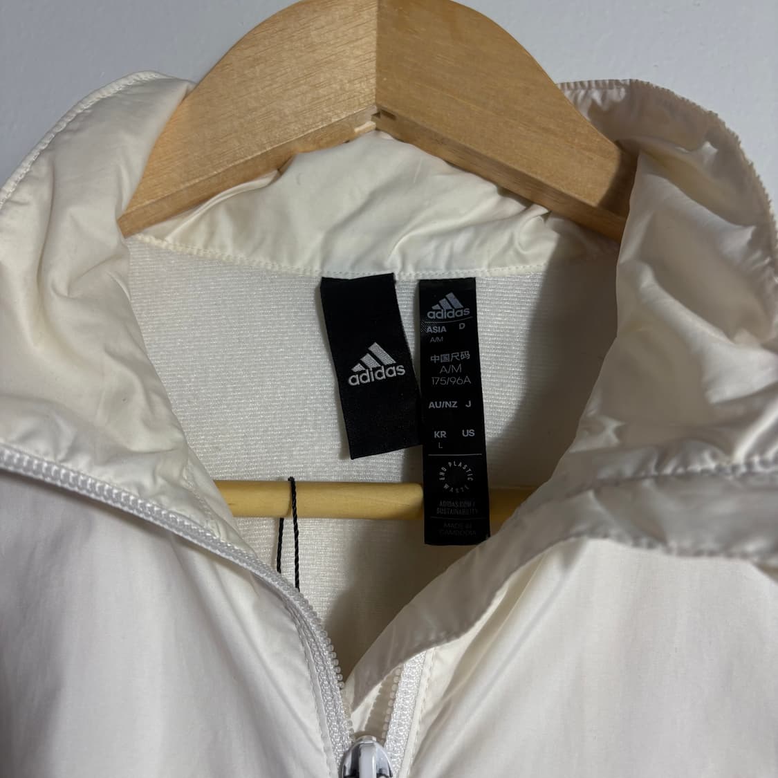아디다스 화이트 삼선 바람막이 자켓 (무료배송)   상품이미지2
