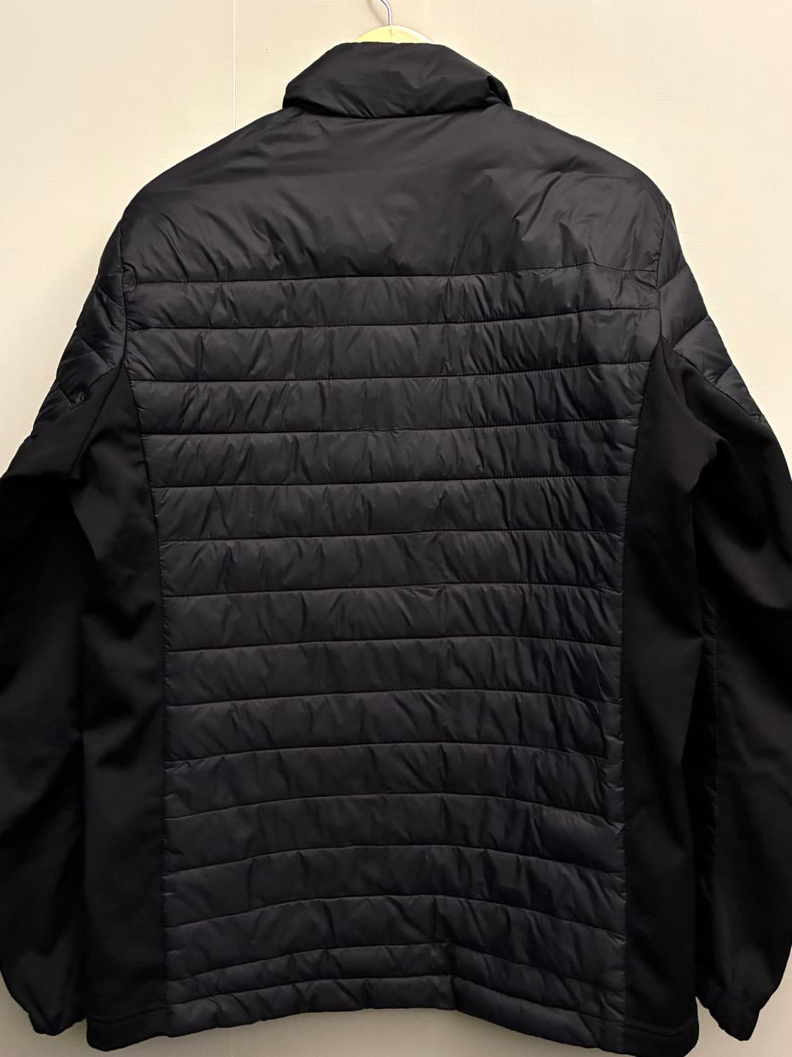 (M~L)mont bell 몽벨 라이트웨이트 경량 패딩 자켓 블랙 상품이미지2