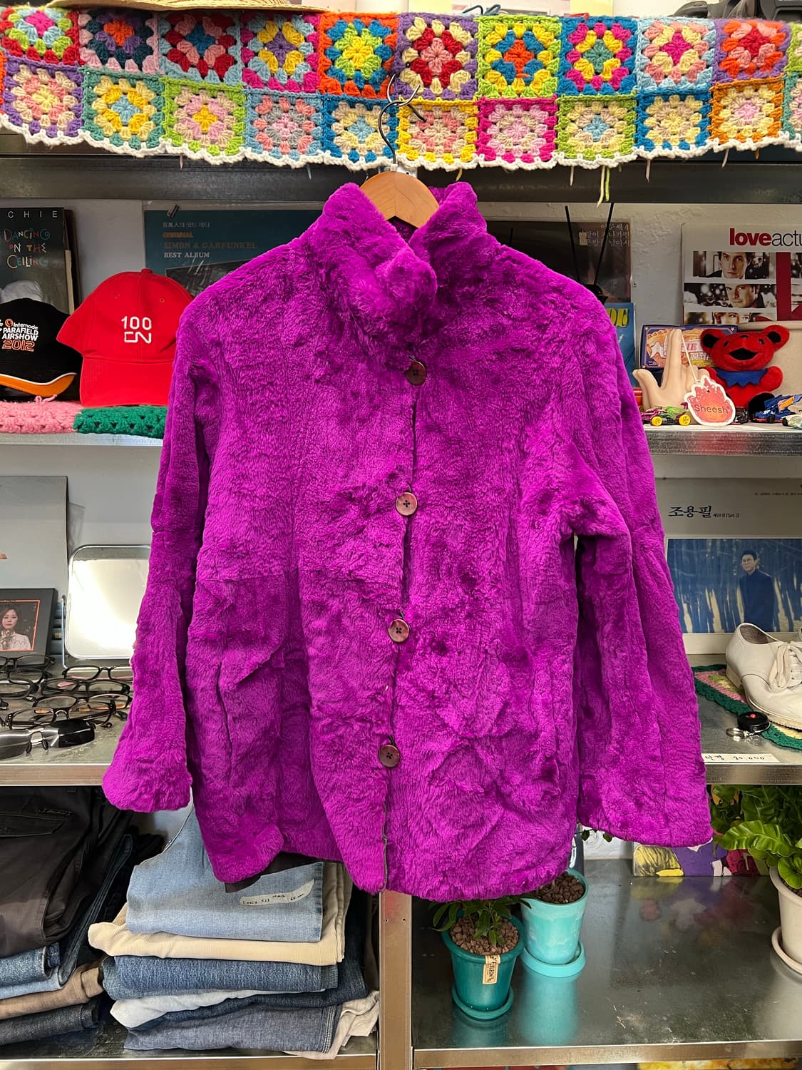 Bold Purple Faux Fur Jacket 상품이미지1