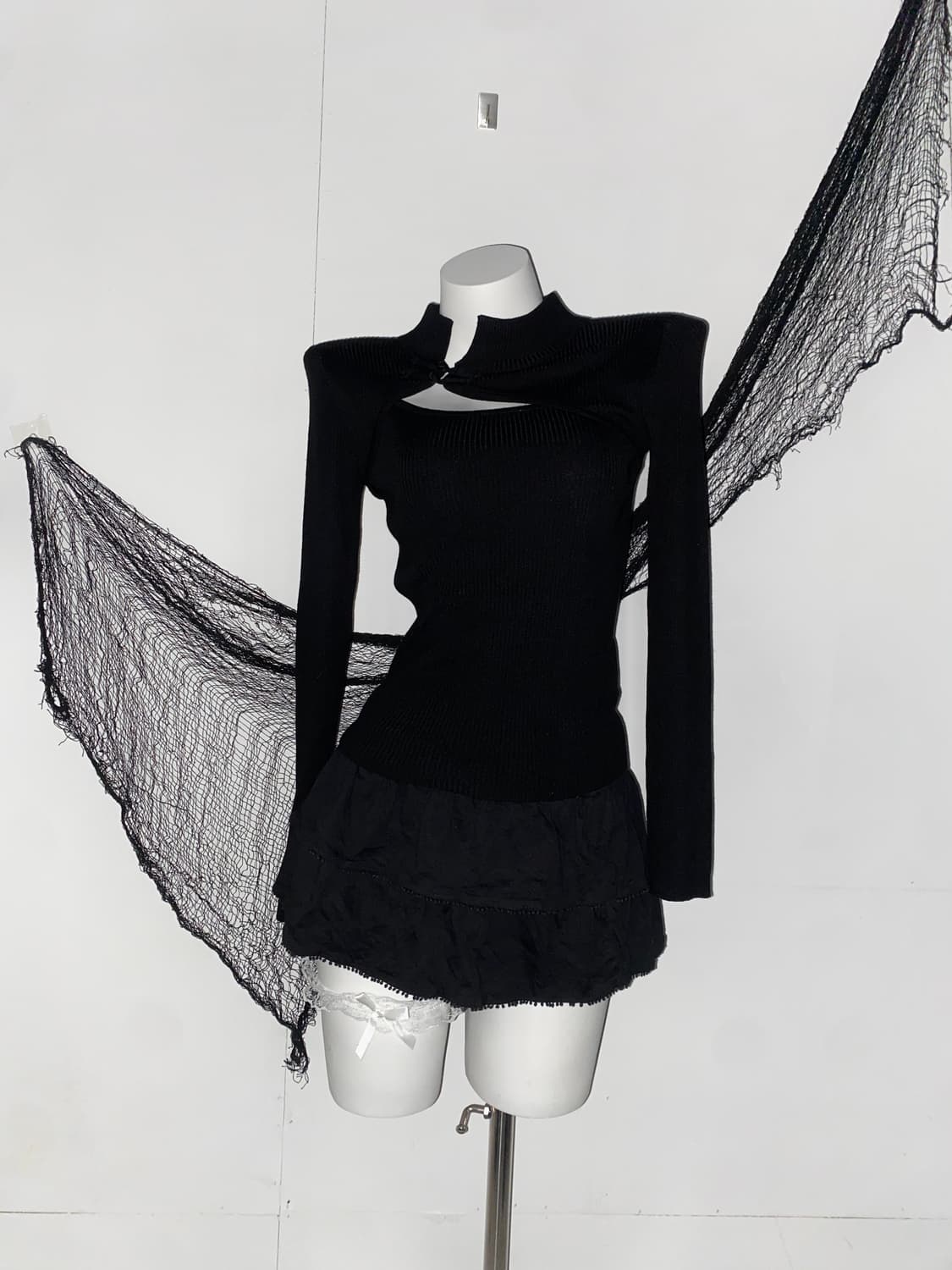 ꒰ঌ 차이나 넥 블랙 롱슬리브 ໒꒱ 상품이미지1