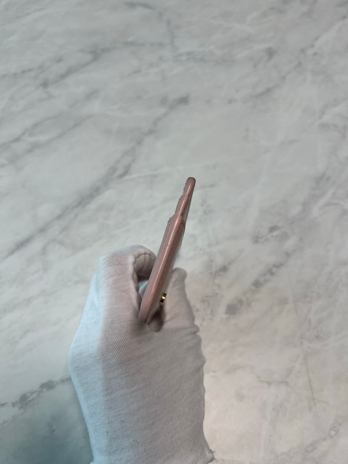 구찌 스크립트 라이트 레더 카드지갑 핑크 상품이미지5