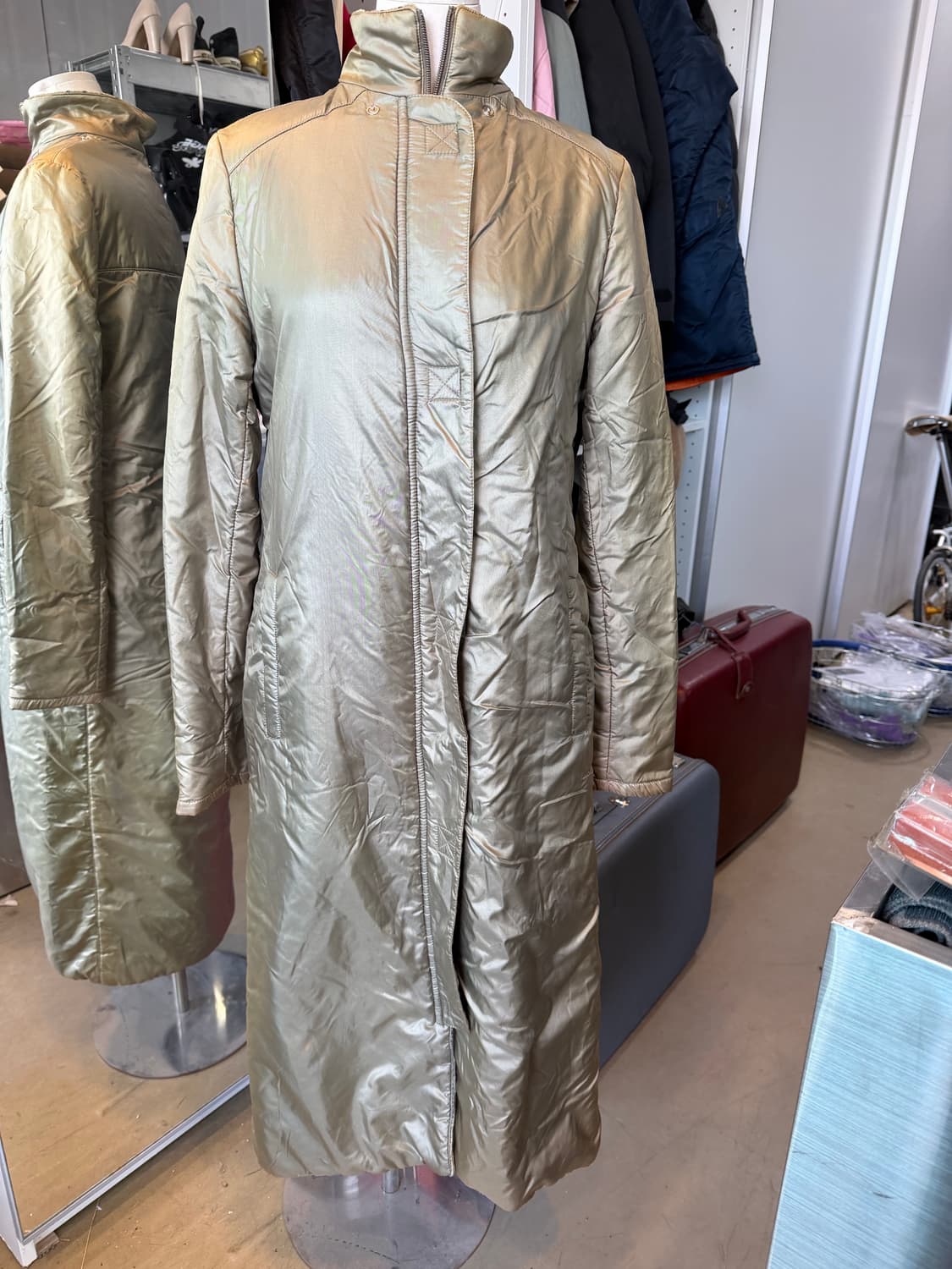 빈티지 팬디 롱패딩 상품이미지1