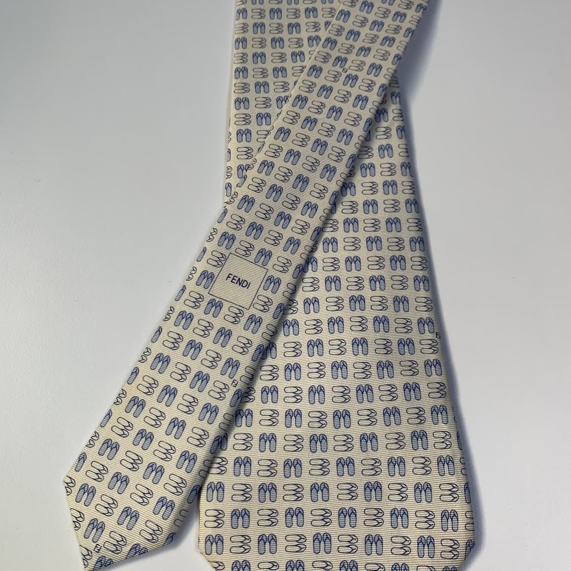 펜디(FENDI) 신형 명품 결혼식넥타이 A등급 8.9cm 상품이미지4