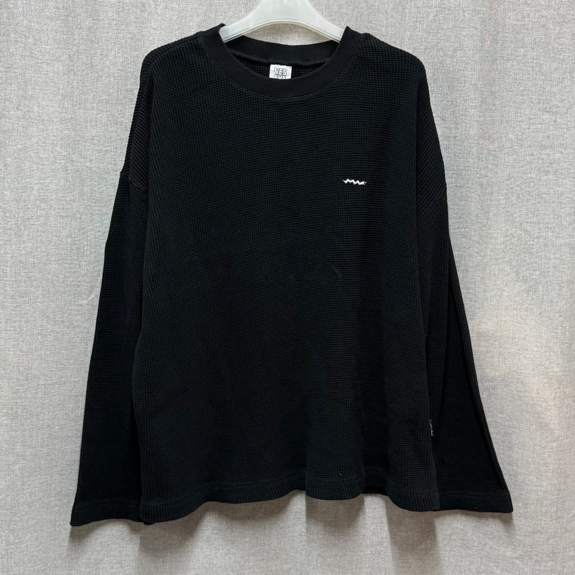 [XL] 예스아이씨(YESEYESEE) 와플 긴팔티 니트 상품이미지1