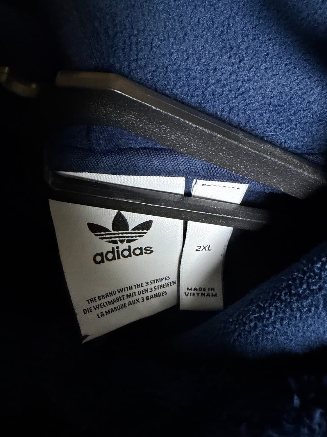 아디다스 오리지널스 윈터라이즈드 풀오버 후디 네이비 (DH7078) 2x 상품이미지3