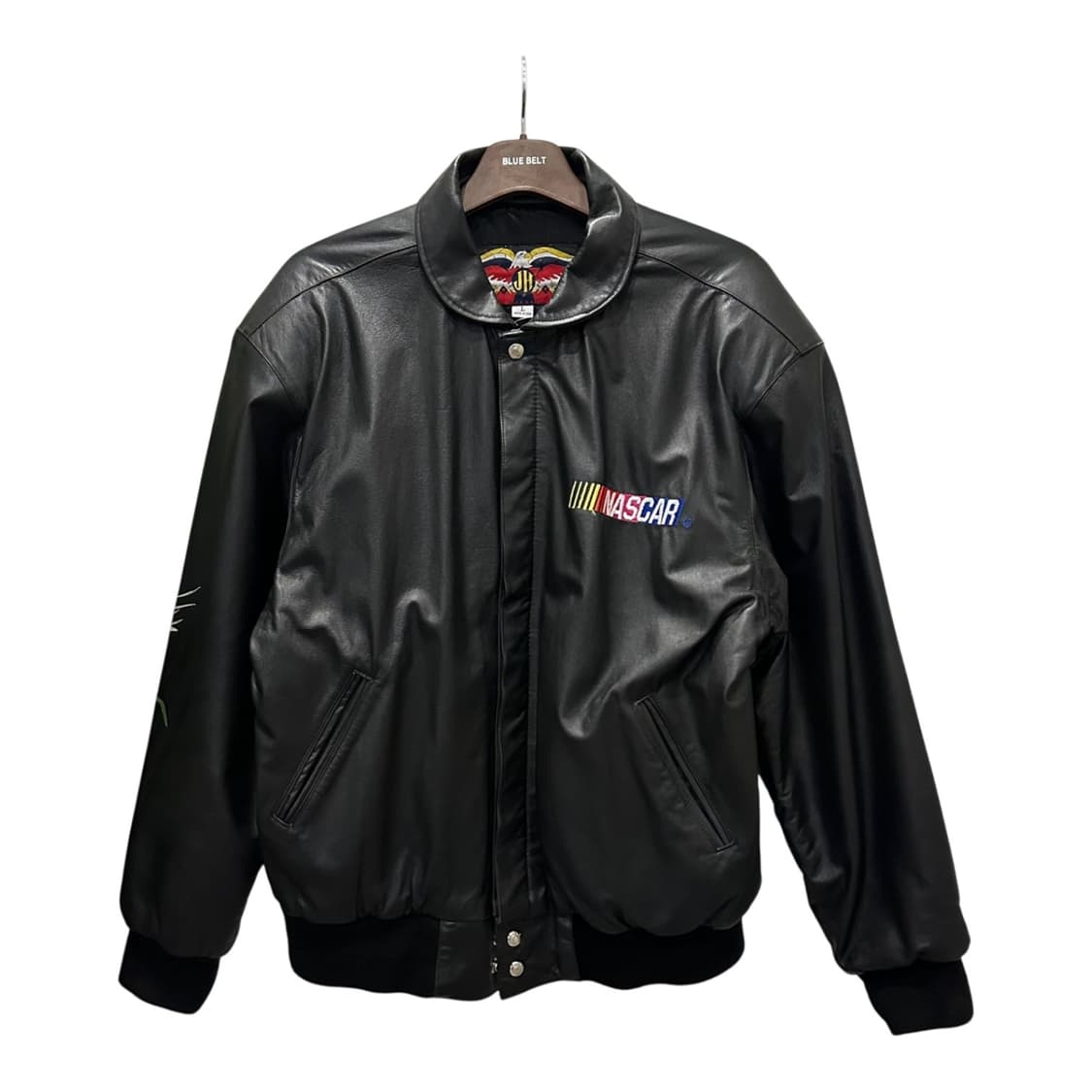 나스카 가죽 레더 블루종 자켓 후면 빅 레터링 로고 투포켓 디테일 블랙 상품이미지1
