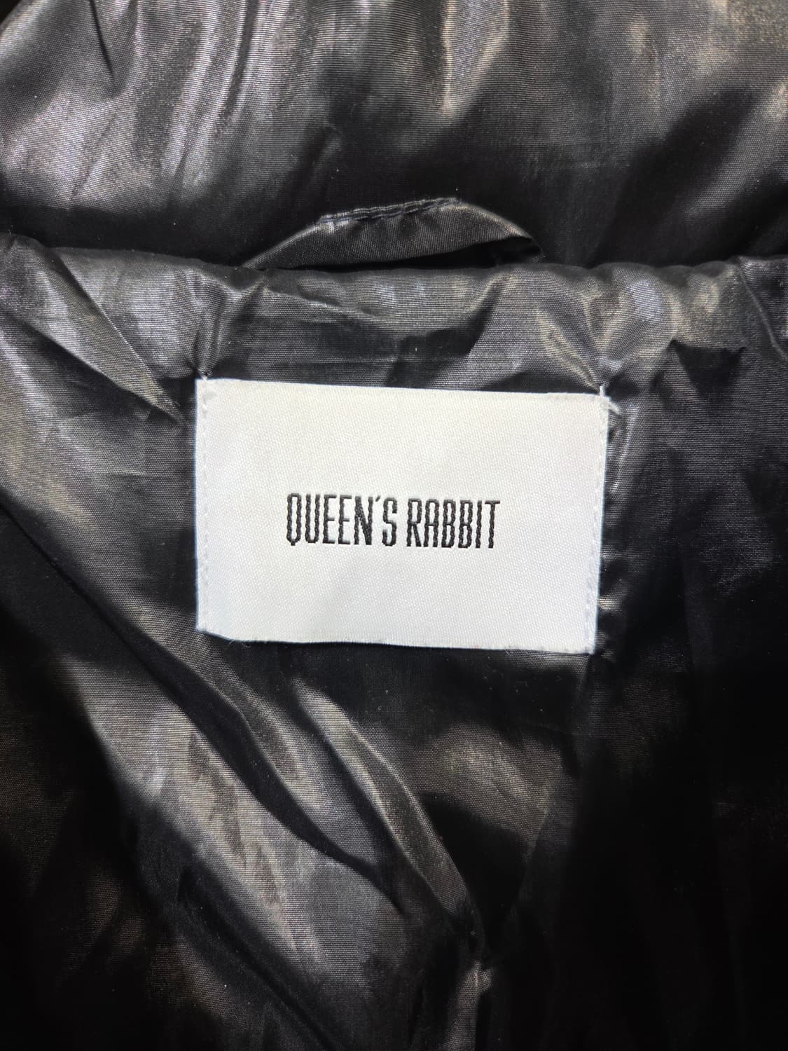 QUEEN'S RABBIT 퀸즈래빗 글로시 덕다운 숏패딩 상품이미지5