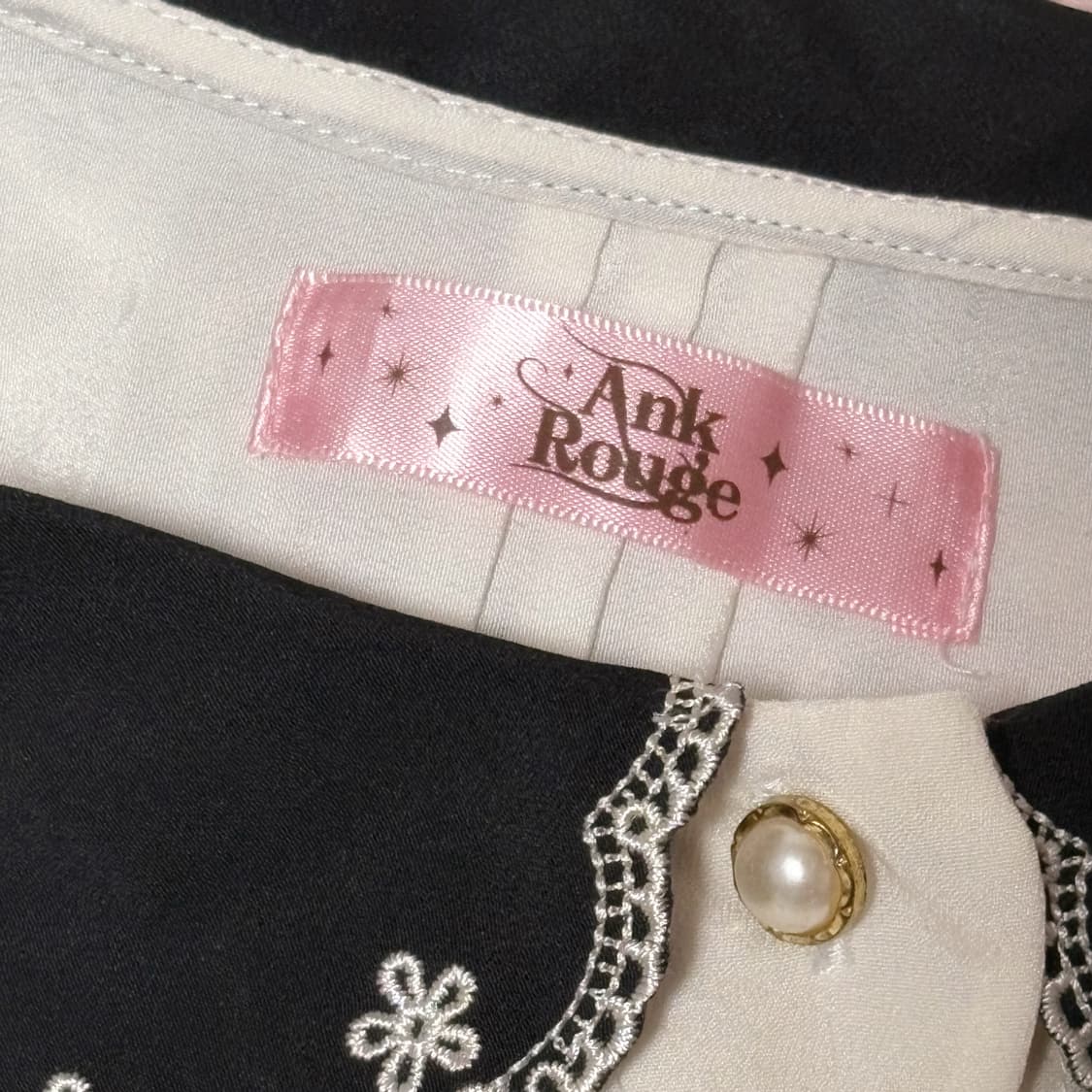 앙크루즈 지뢰계 양산형 히메갸루 화이트 앤 블랙 레이스 퍼프 블라우스 상품이미지4