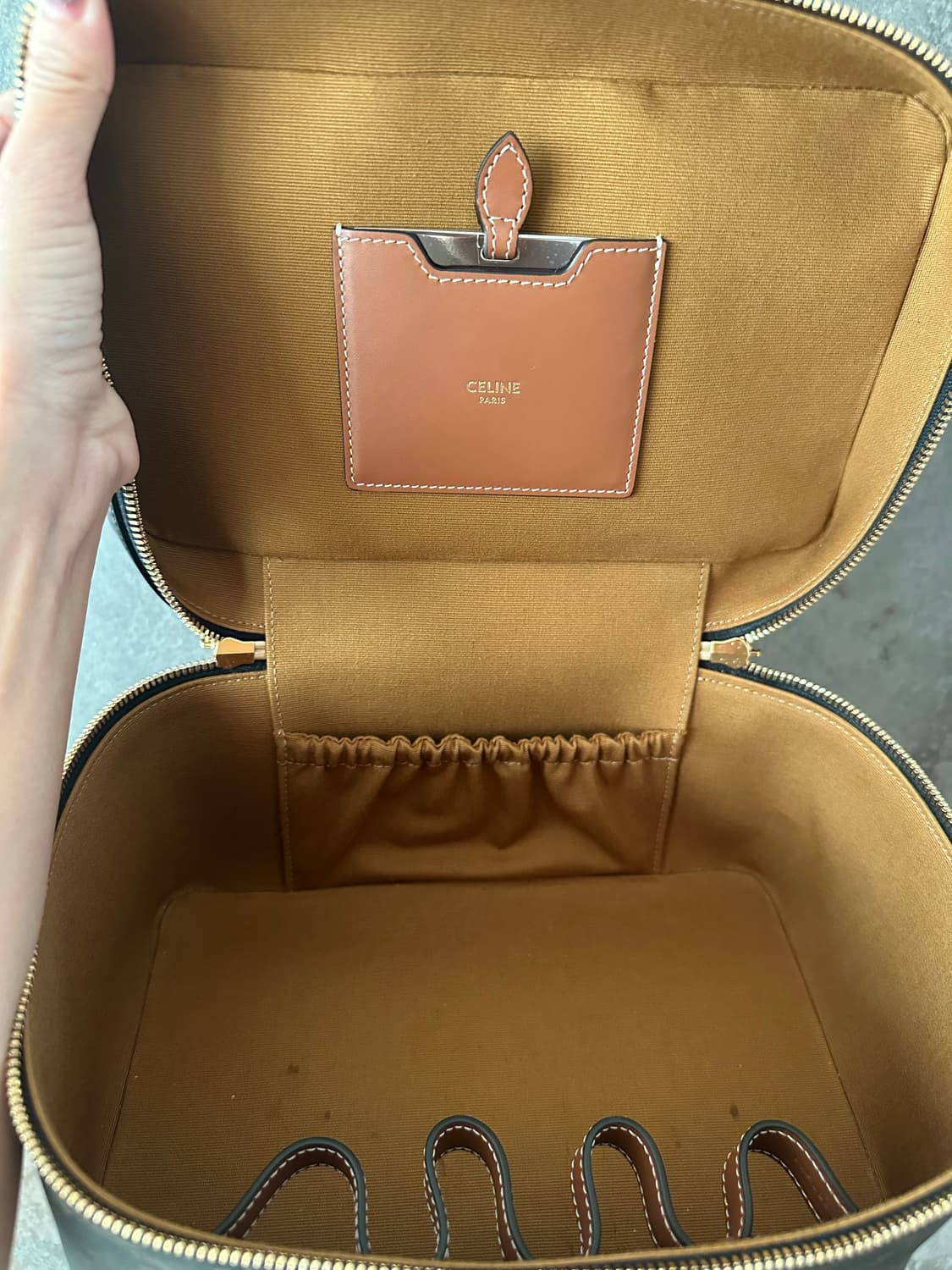 셀린느 베니티 트래블  상품이미지5