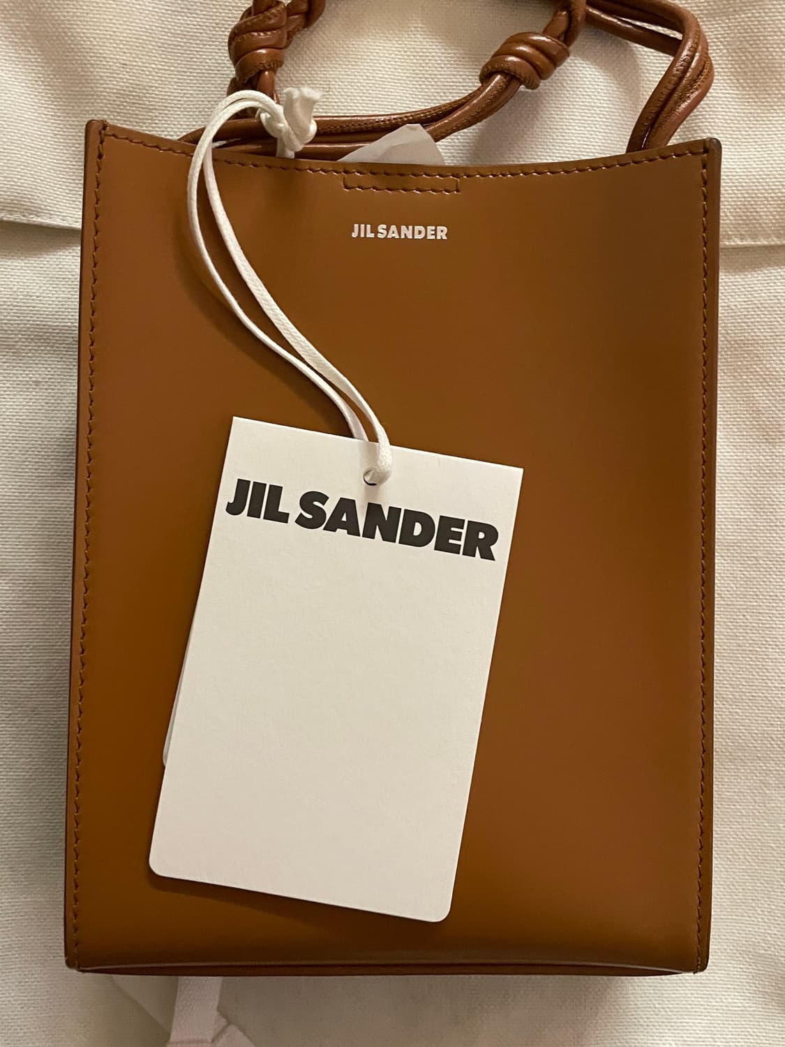 질샌더 탱글백 스몰 tan 상품이미지1