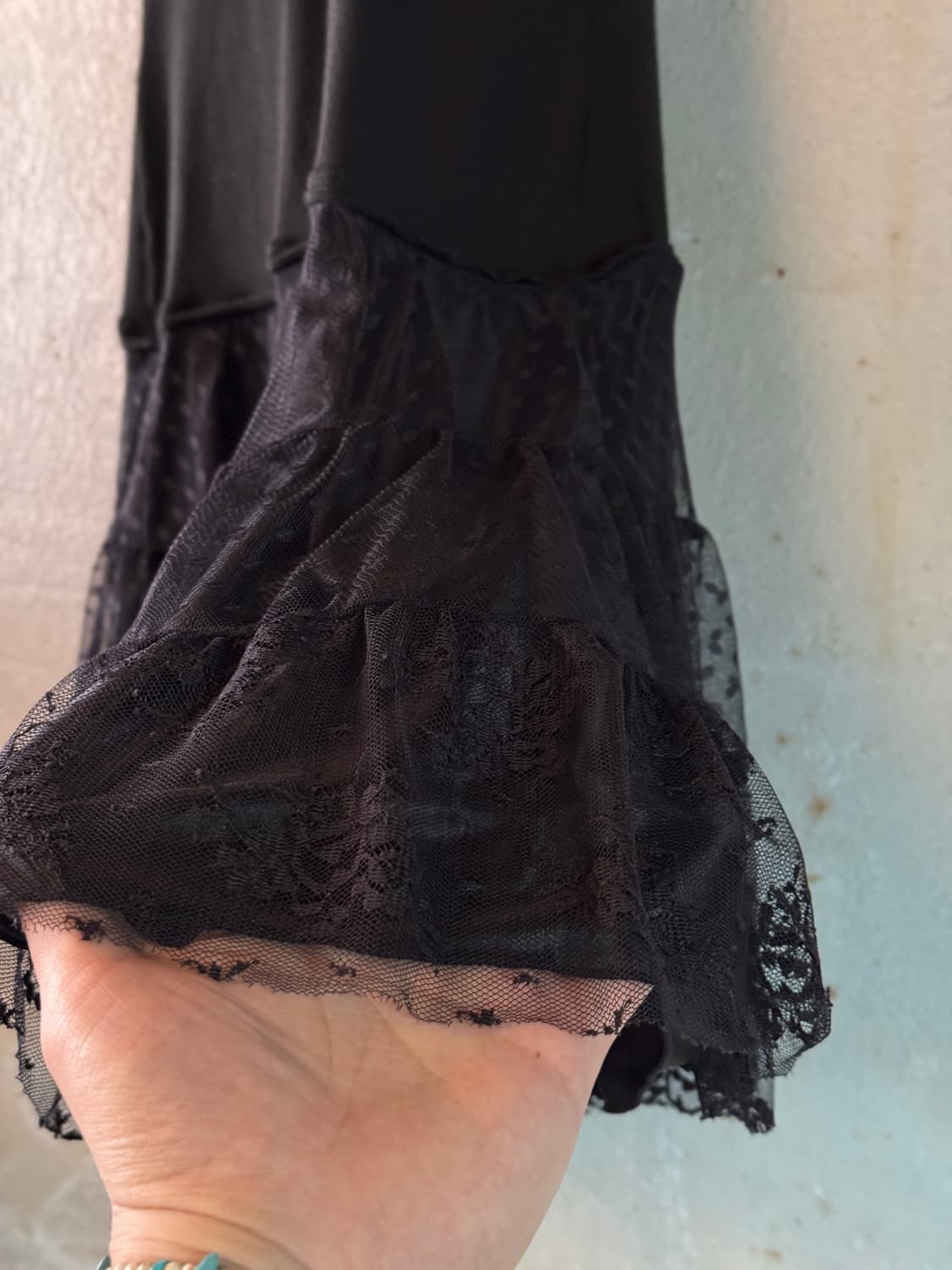 44 ) BRADELIS Lace Hem Mini Dress 상품이미지5