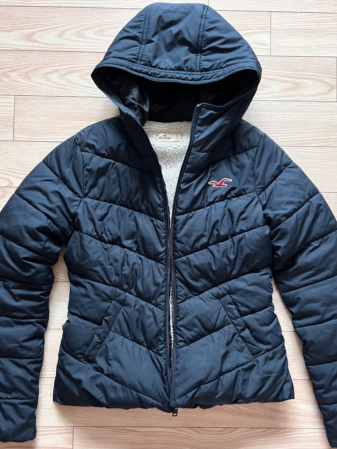 홀리스터 패딩 상품이미지1