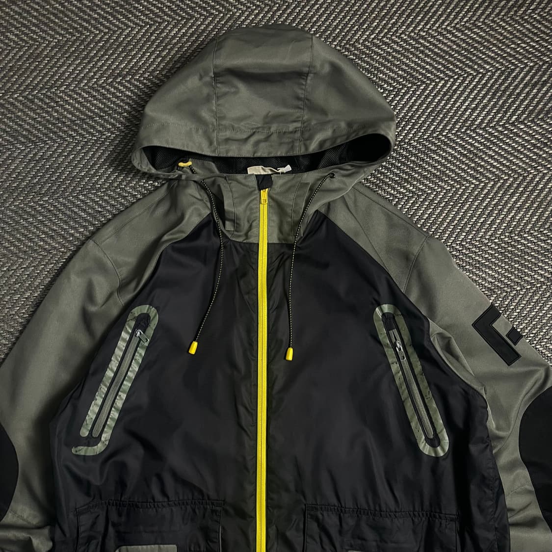 00s 리복 올드스쿨 박시핏 유틸리티 테크 자켓o 4822 상품이미지4