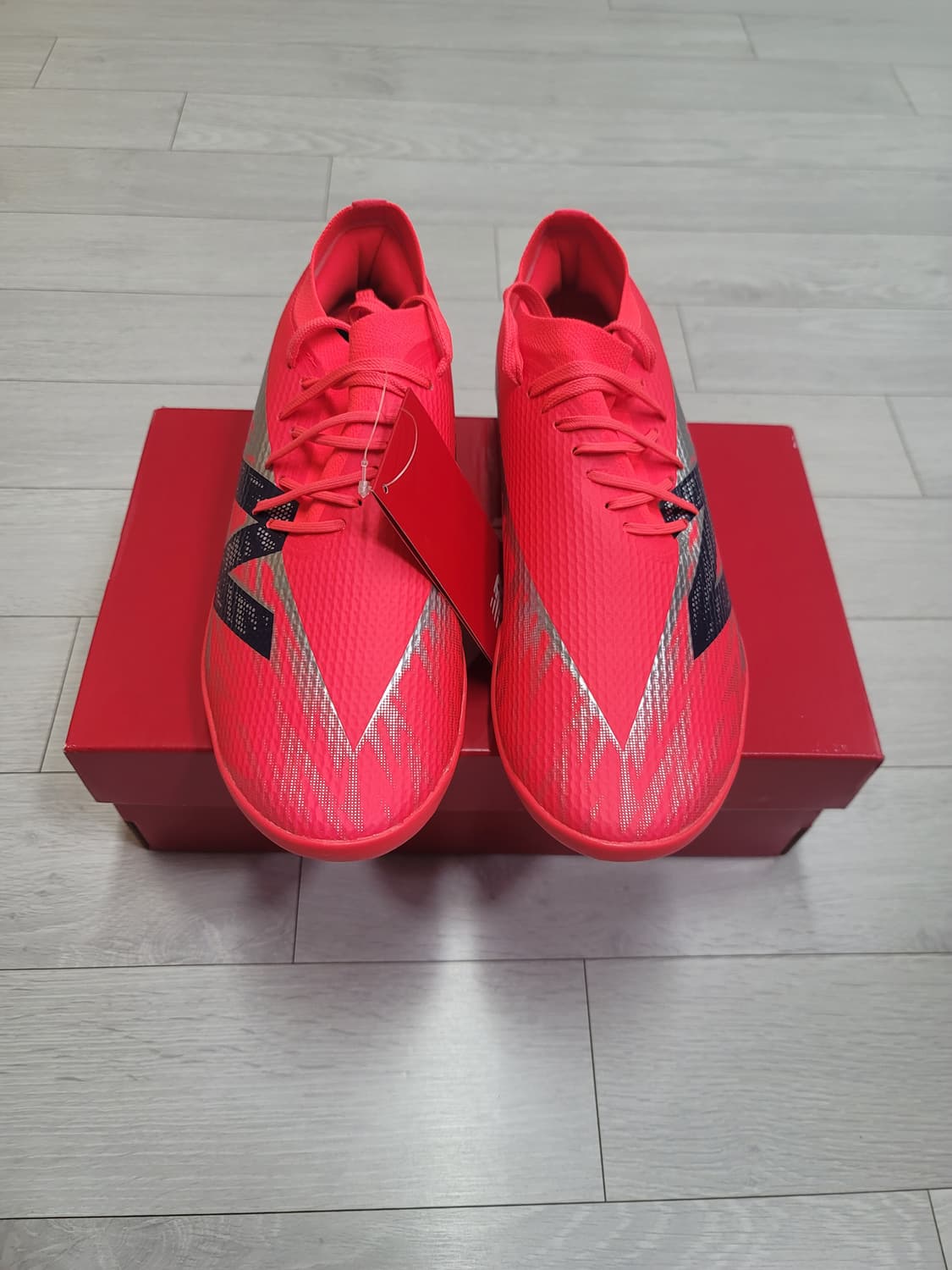 (270)뉴발란스 풋살화 퓨론 V8 Team TF[대전 직거래도 가능] 상품이미지5