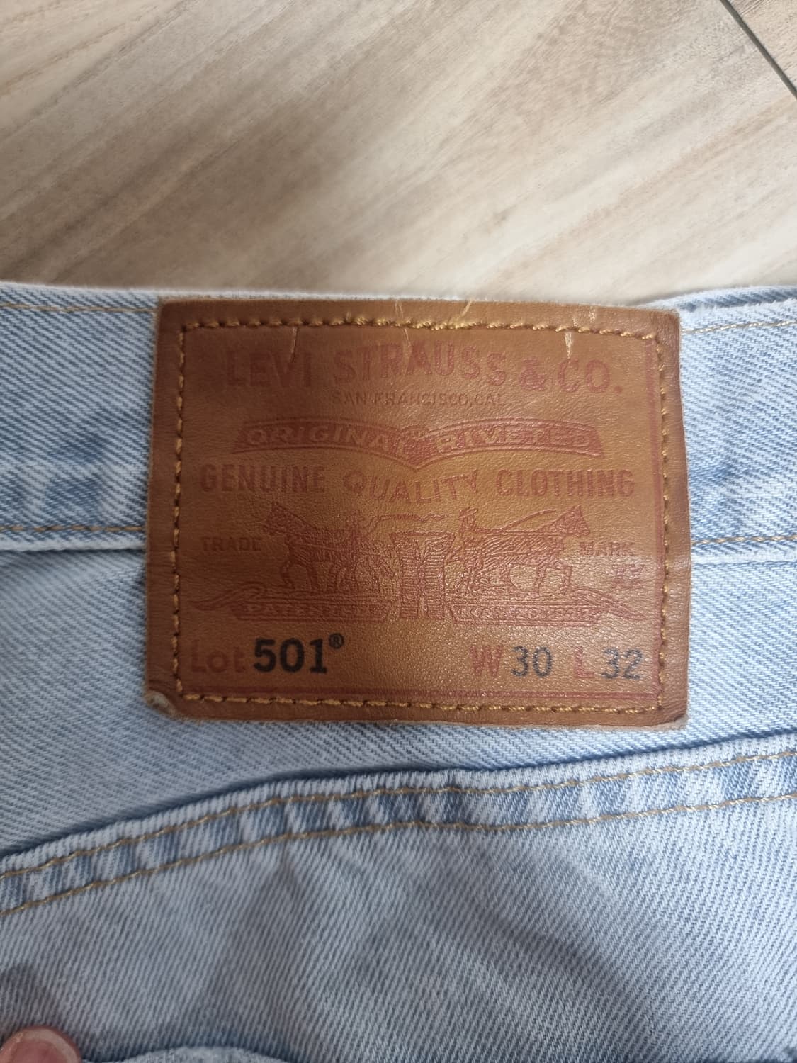 리바이스 프리미엄 501 데님 팬츠 연청  (30 X 32) 상품이미지3