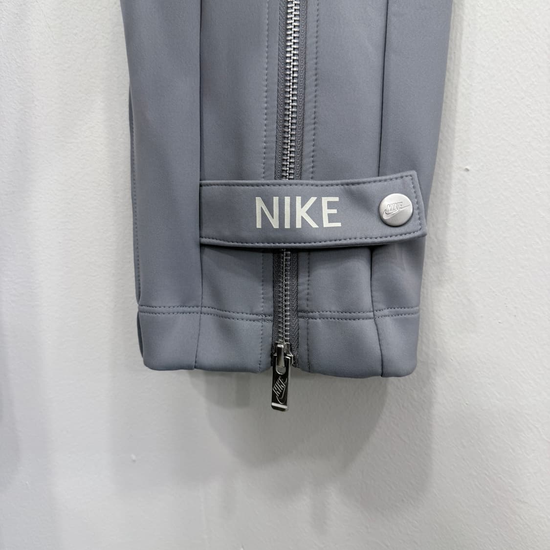 나이키 사이드 지퍼 트랙 팬츠 상품이미지3
