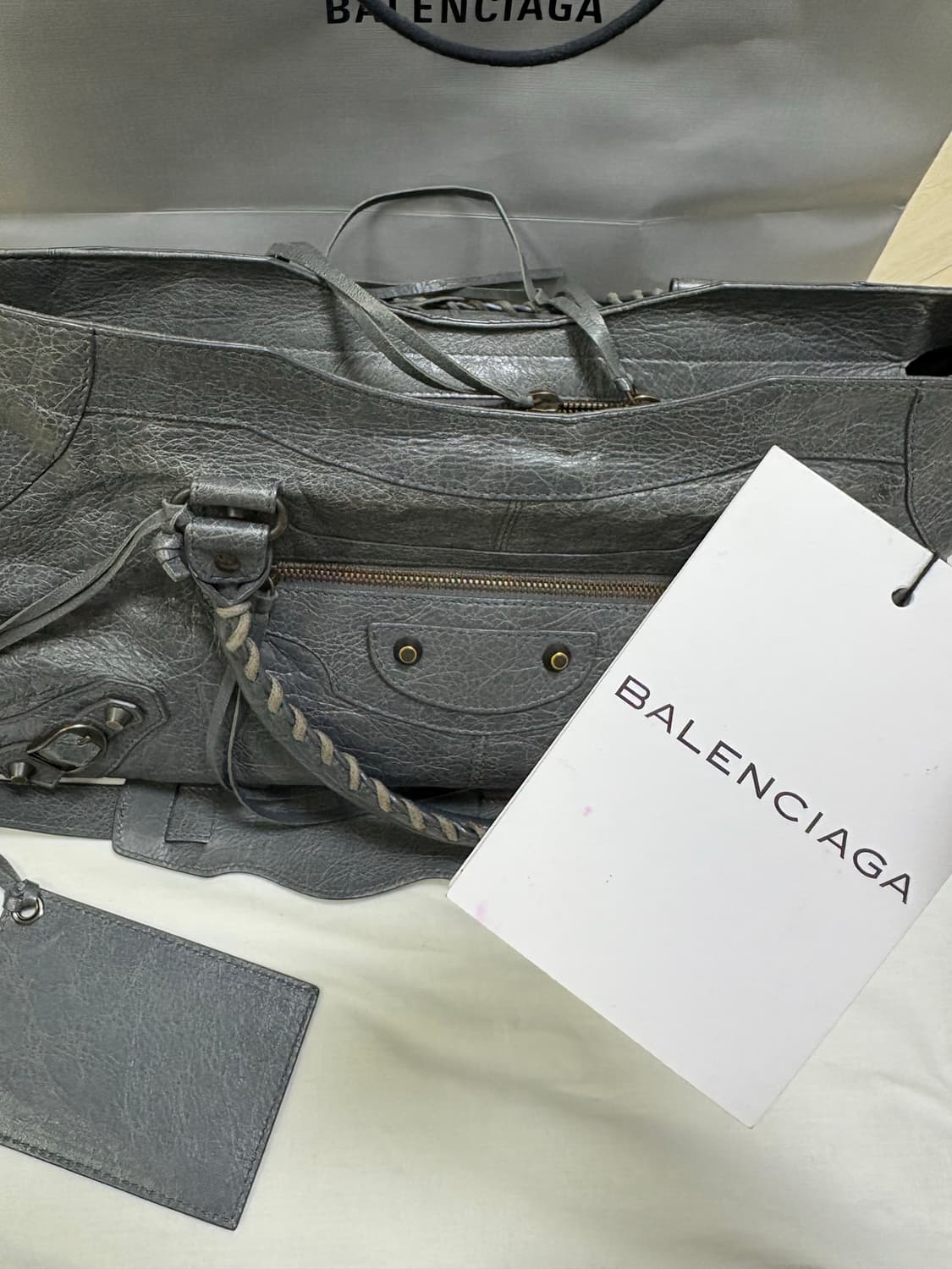 발렌시아가 모터백 미디움 그레이 상품이미지8