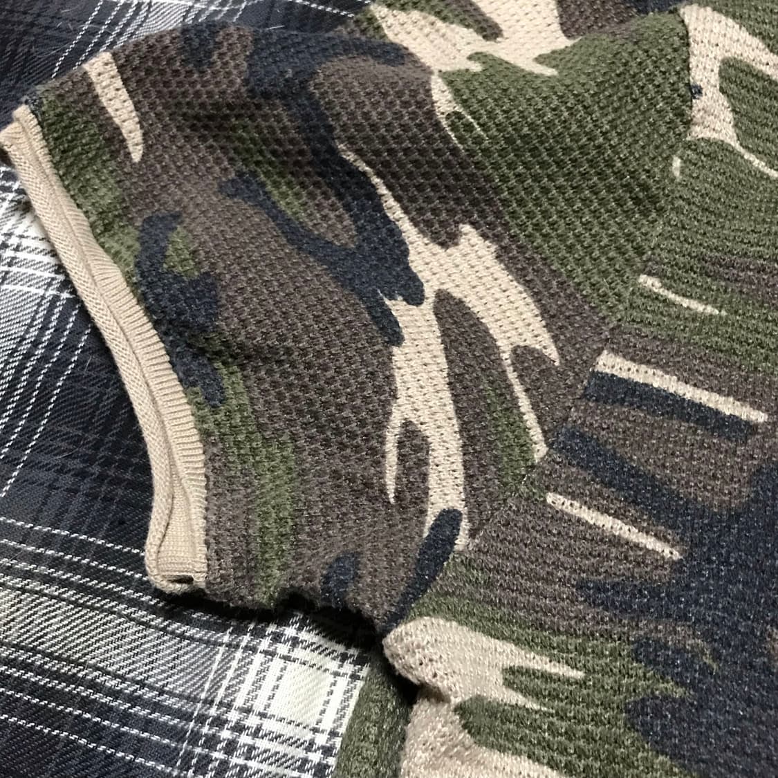 자라 10s 아카이브 와플 카모패턴 레이어드 티셔츠 상품이미지3