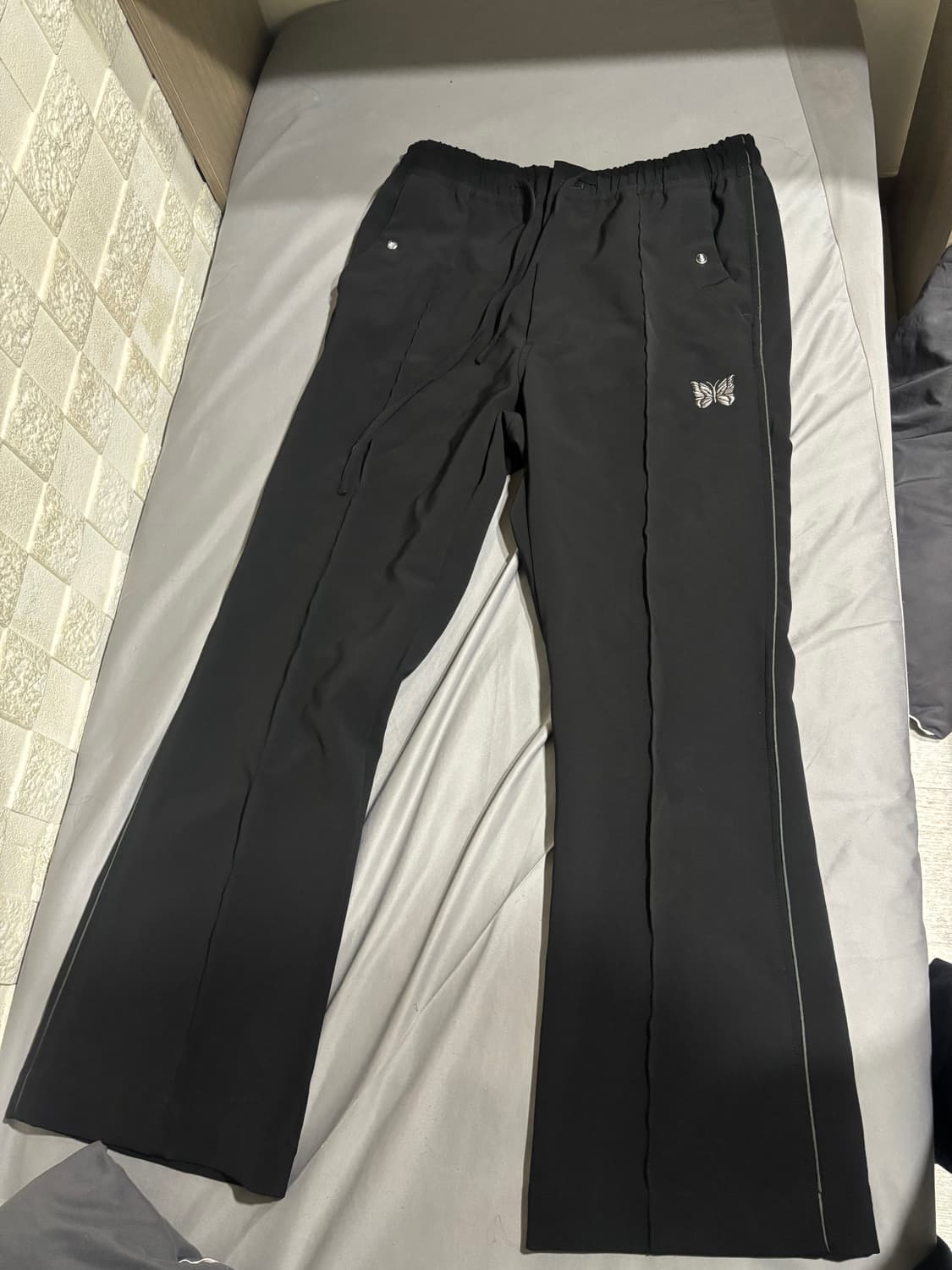 니들스 블랙 파이핑카우보이부츠컷팬츠 M 상품이미지1