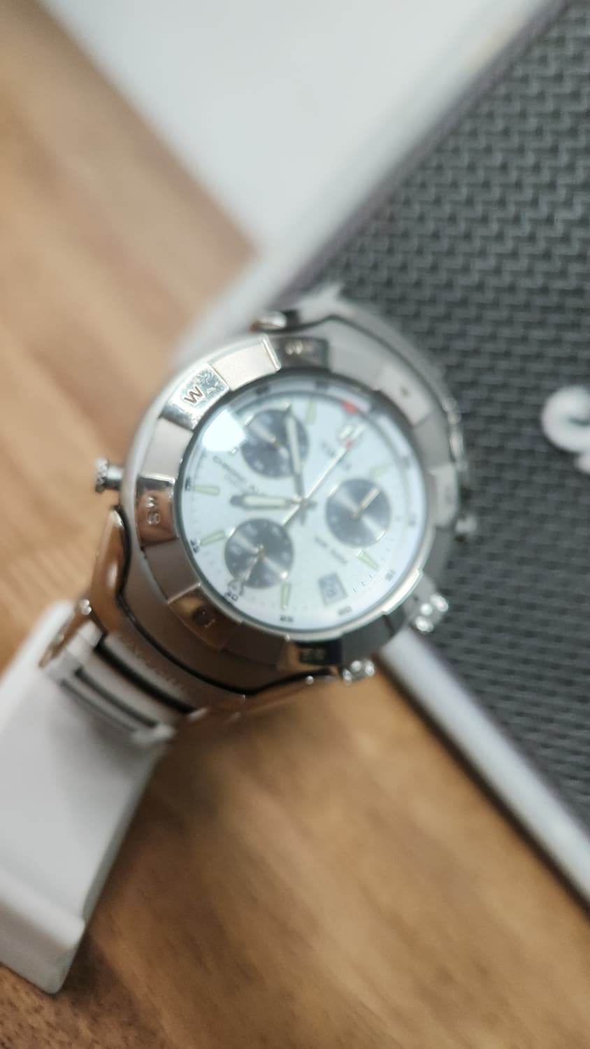 # Timex 타이맥스 익스페디션 인디글로 크로노그래프 시계 급처 상품이미지2