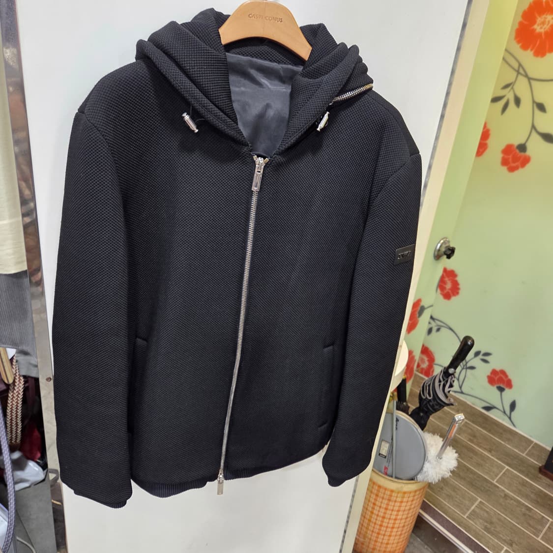 엠포리오 아르마니 후드 봄버 상품이미지1