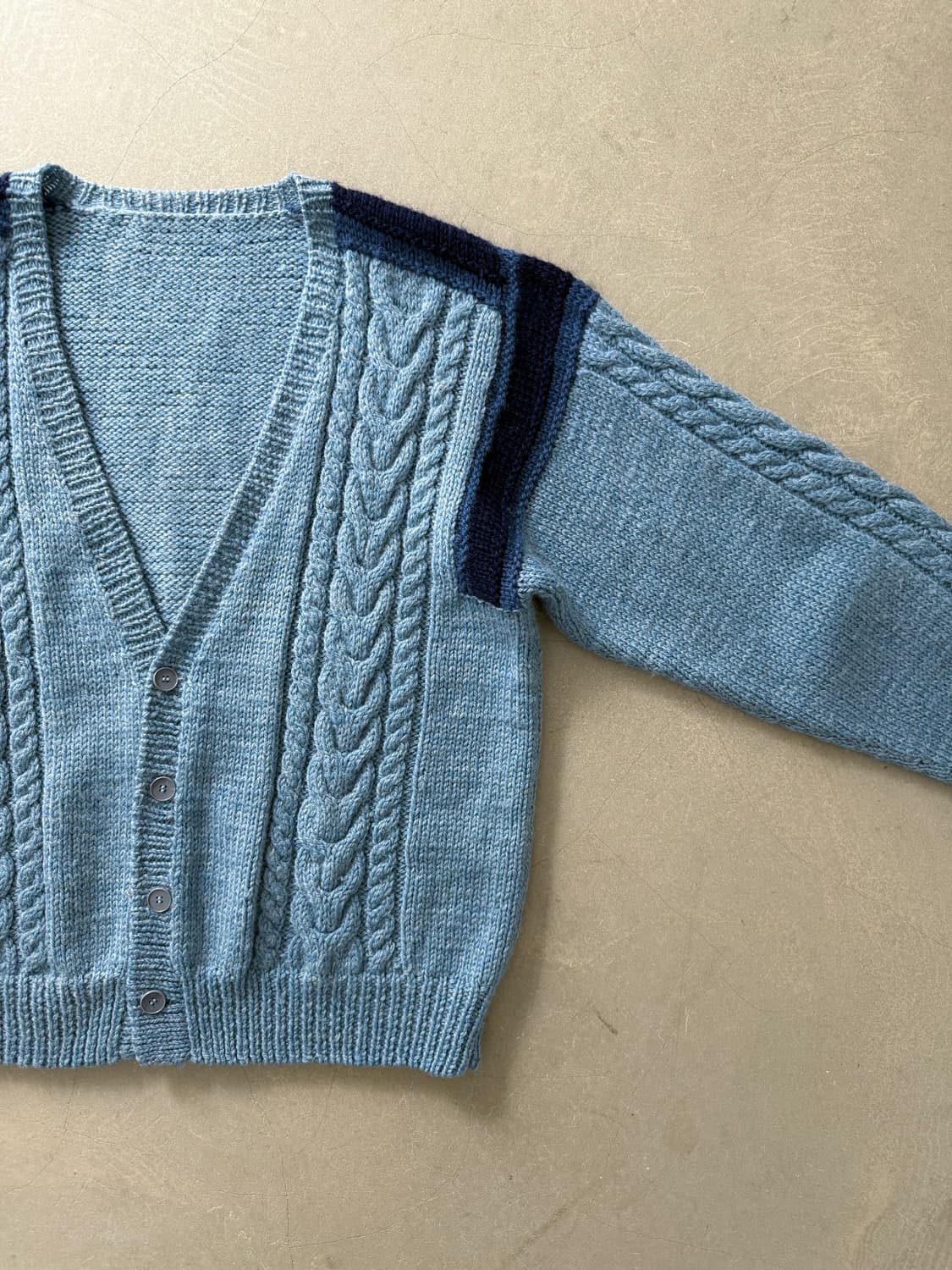 90s Vintage Cable Wool Knit Cardigan 상품이미지3