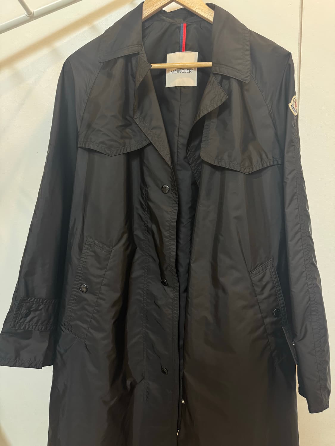몽클레어 국내정발 트렌치 바람막이 블랙(미사용 새제품) 상품이미지4