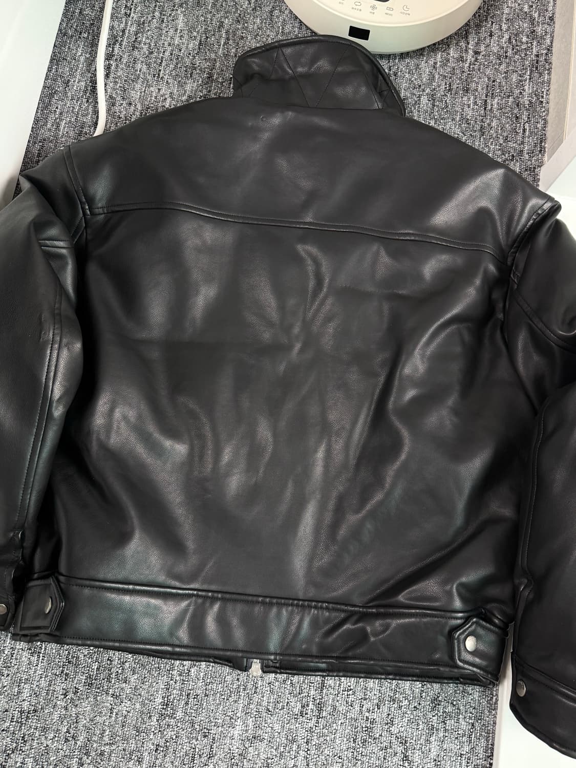 문선 비건 레더 구스다운 블루종 자켓 m사이즈 상품이미지9