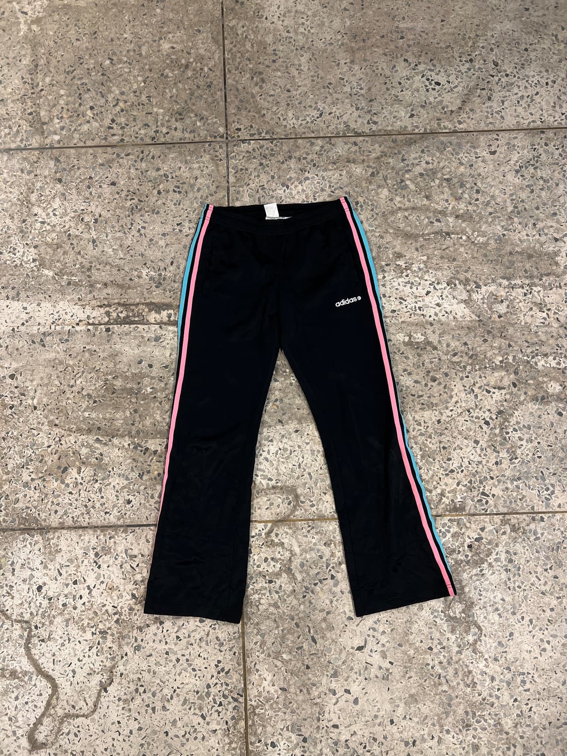 M) 아디다스 블랙 부츠컷 트레이닝 팬츠 P106 상품이미지1