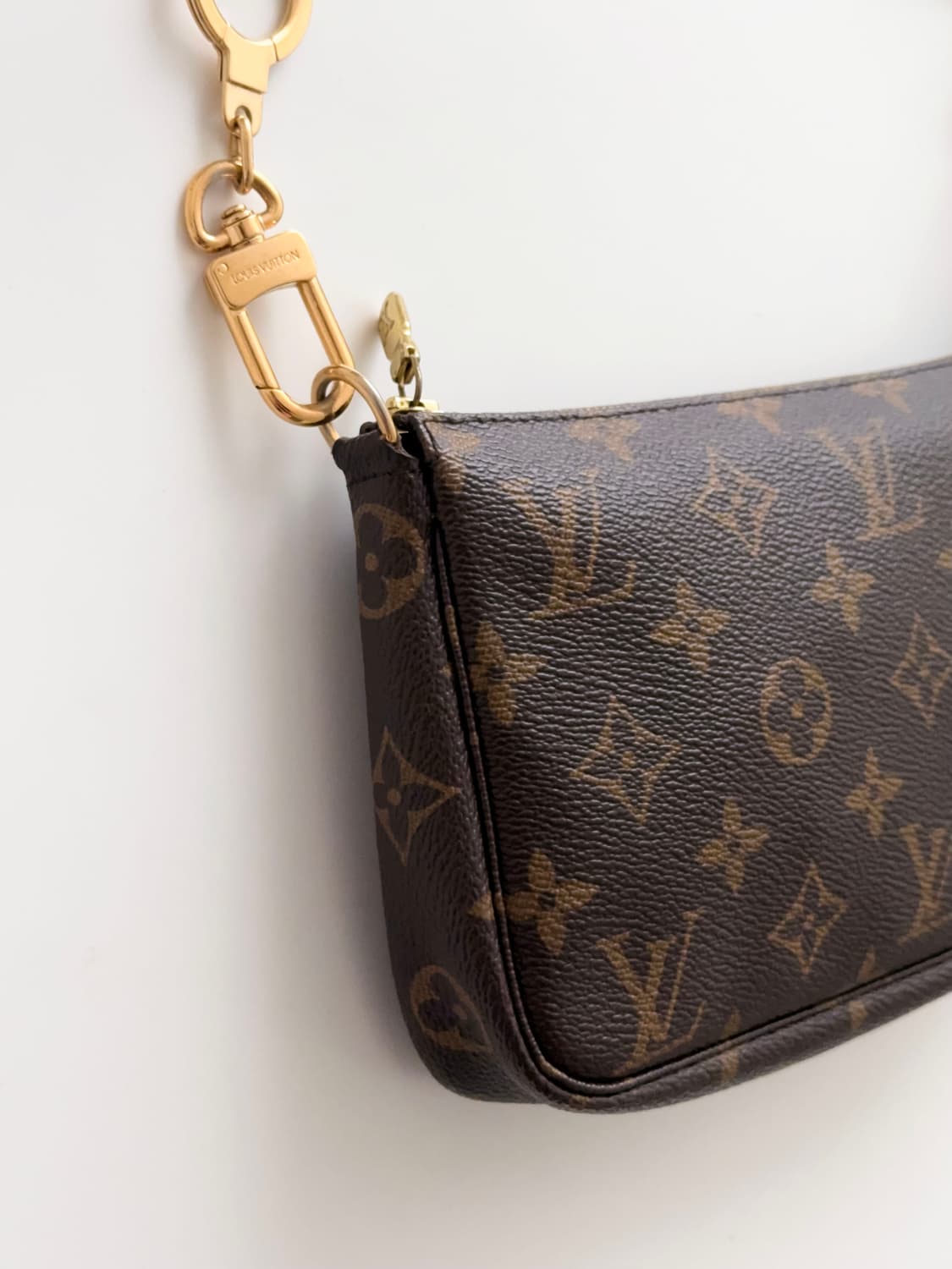 루이비통 모노그램 포치백 악세수아 상품이미지2