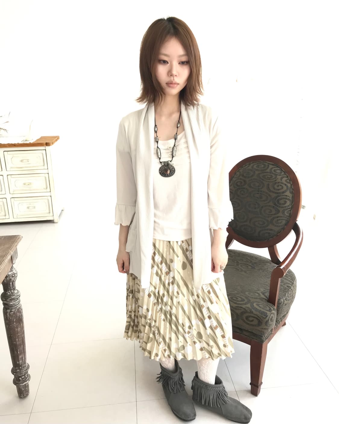 Set 아이보리 버튼 탑 & 플리츠 도트 패턴 미디스커트 상품이미지4