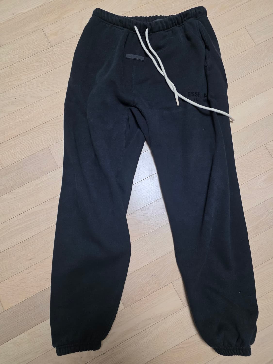 에센셜 제트블랙 후드 조거 셋업 L/S 상품이미지9