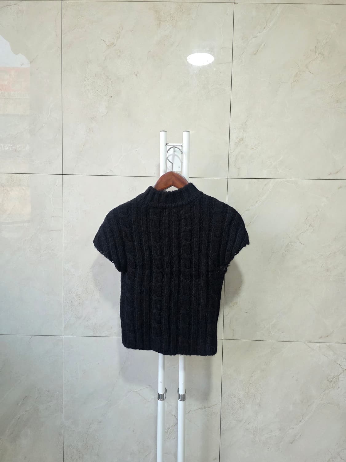 블랙 반팔니트 상품이미지6