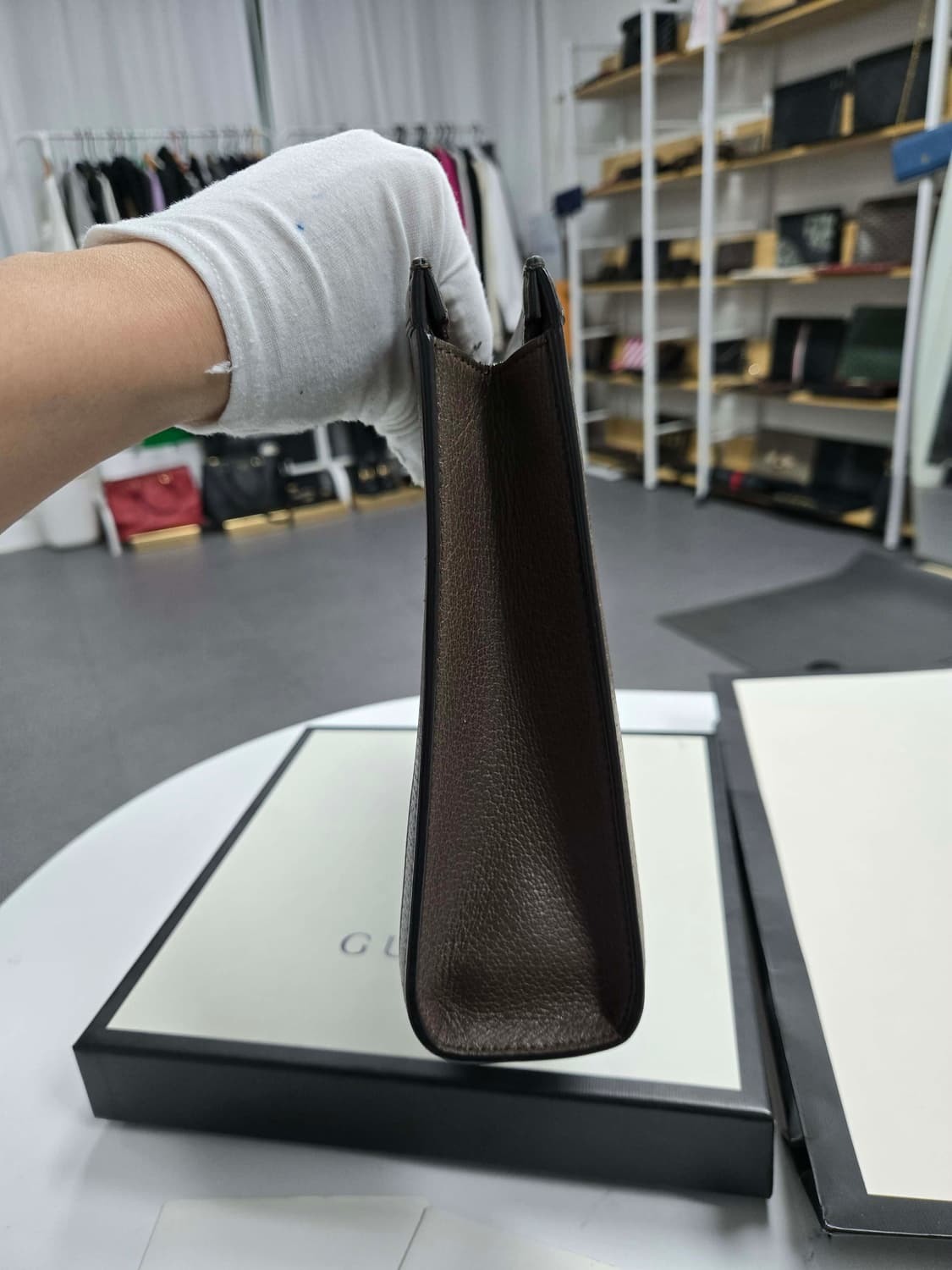 [A급컨디션] 구찌 시그니처 클러치백 상품이미지4