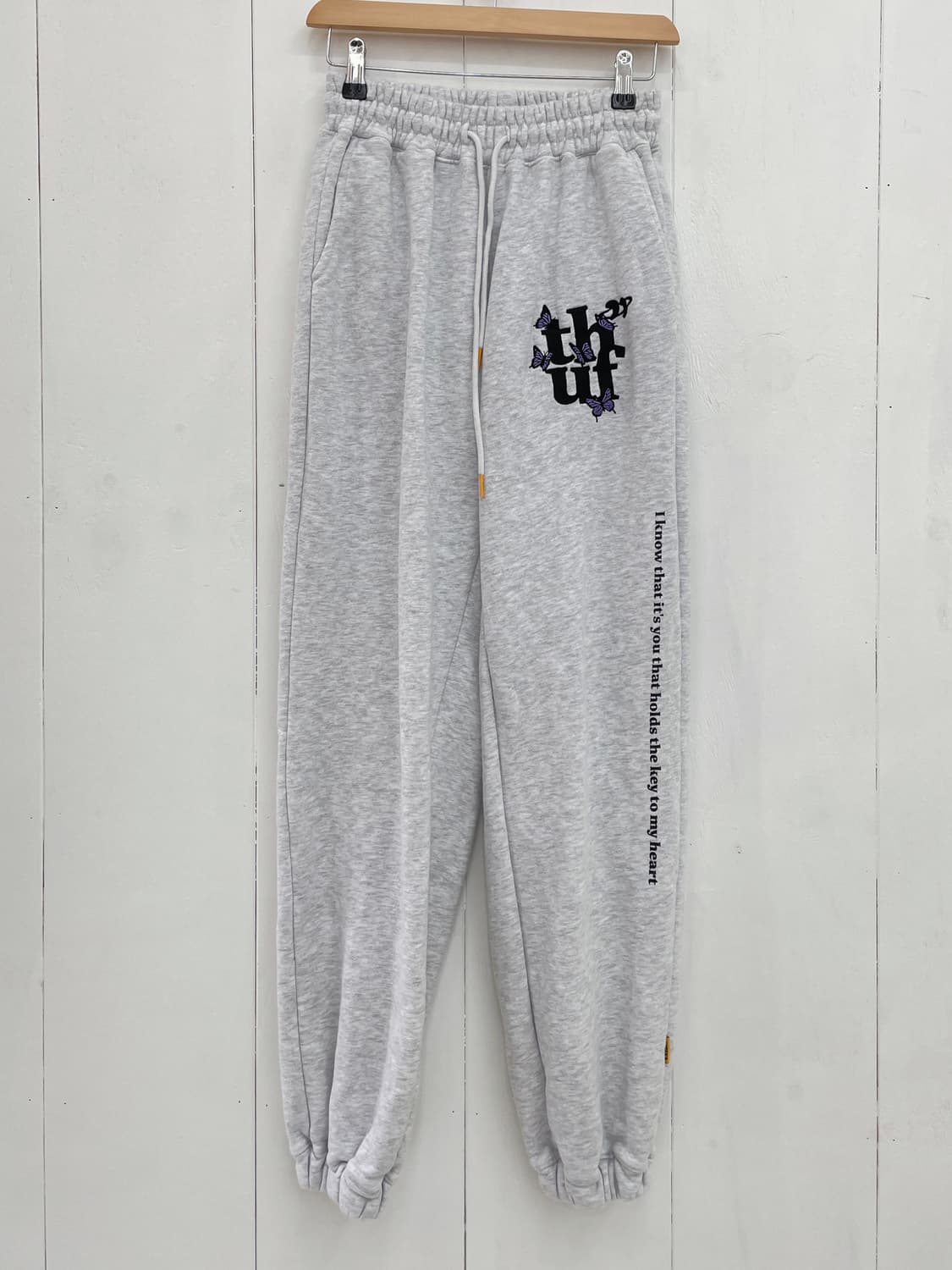 텔미하우유필 나비 레터링 후드 집업 & 조거팬츠 트레이닝 셋업 상품이미지6