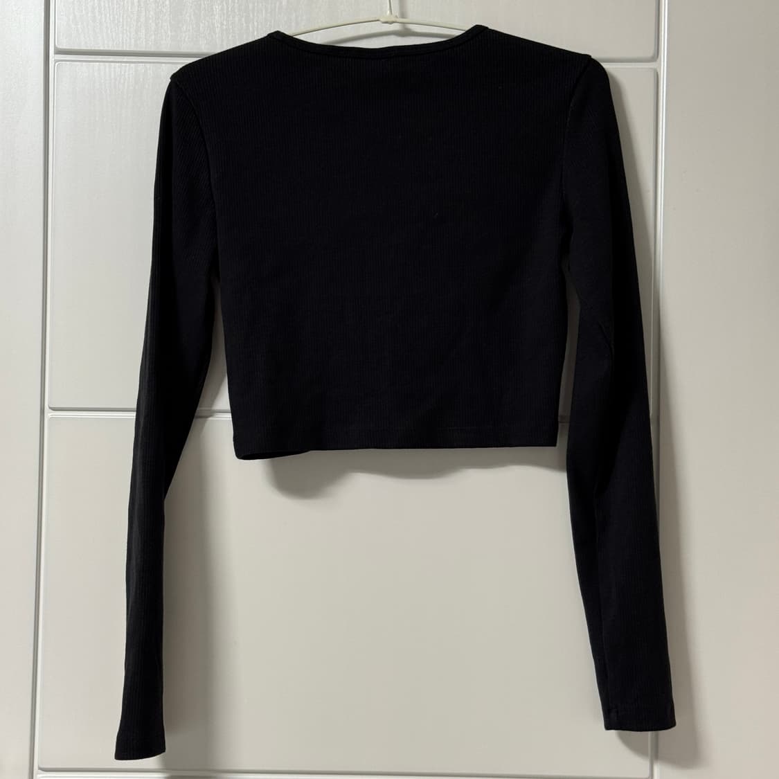아디다스 블랙 크롭 긴팔 쫄티 상품이미지6