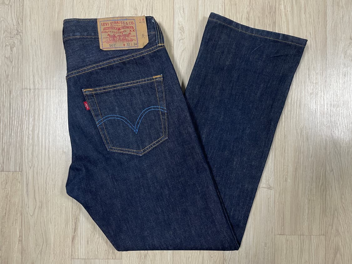 32) 00's 리바이스 매장판 501 블루스티치 진청 데님팬츠 상품이미지1